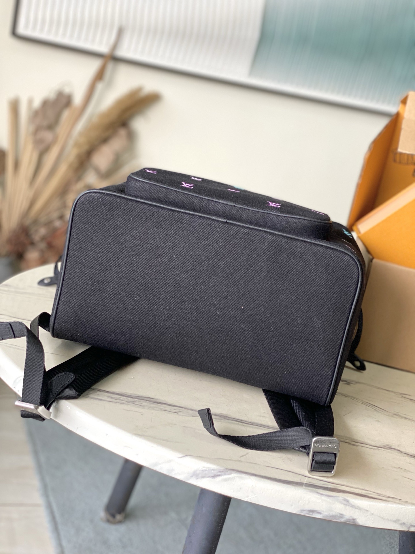 L*ouis V*uitton Top Bag