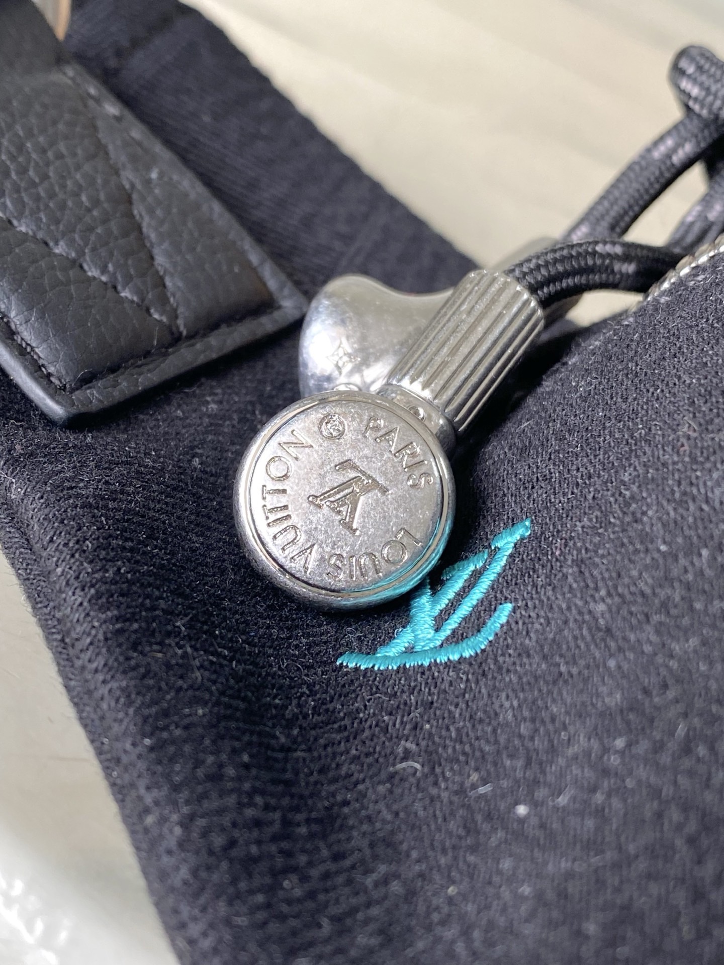 L*ouis V*uitton Top Bag