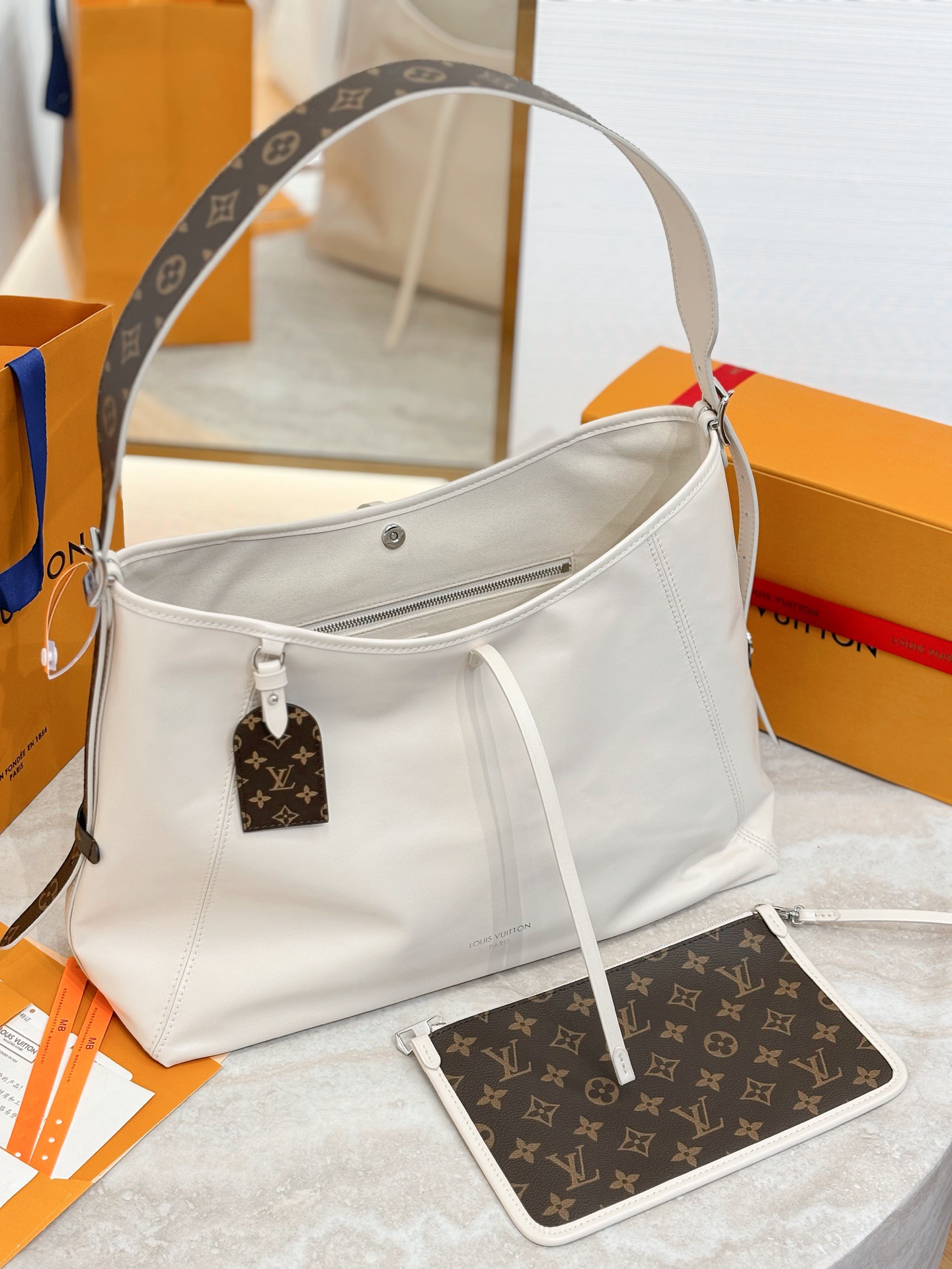 L*ouis V*uitton Top Bag