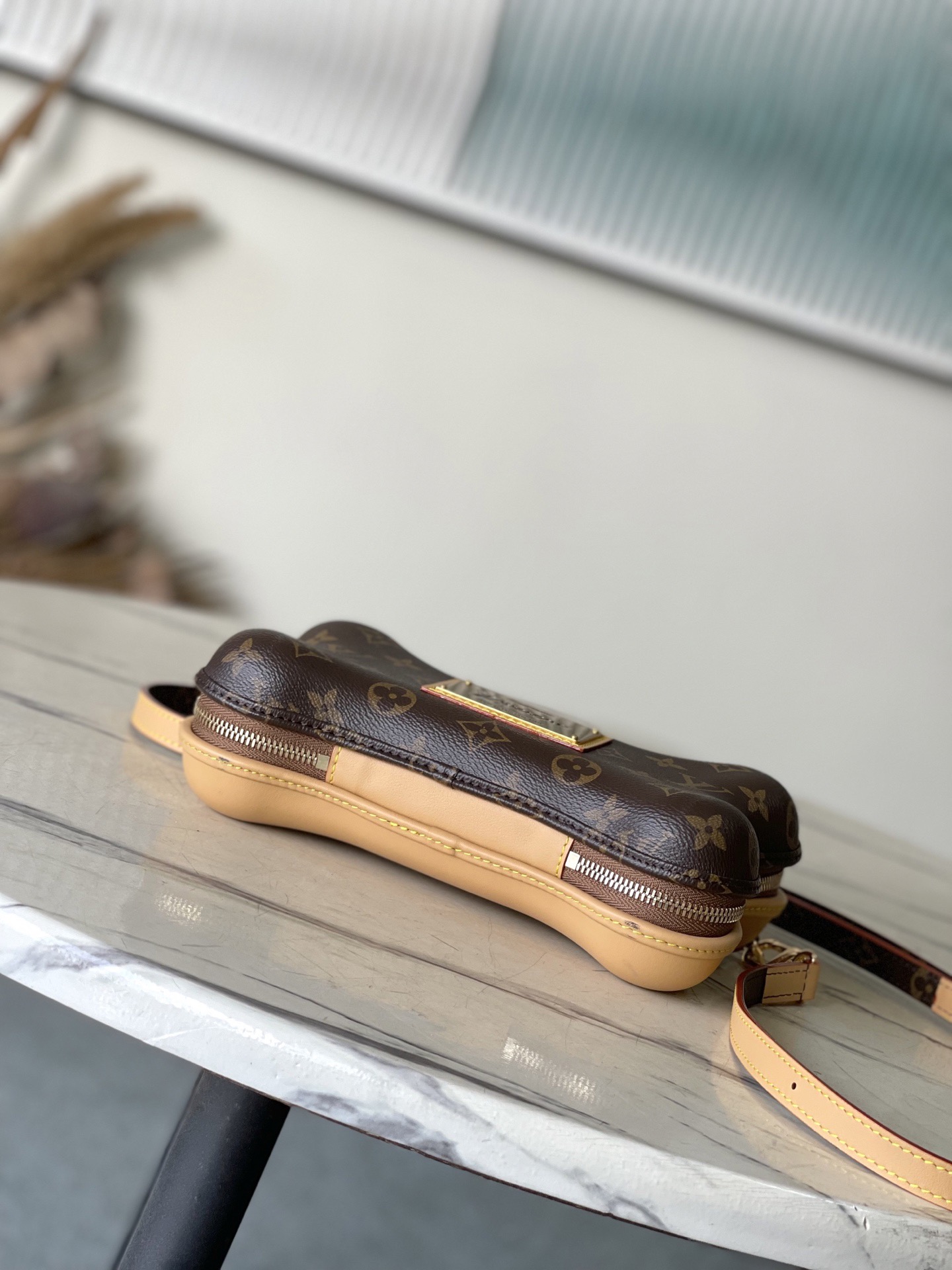 L*ouis V*uitton Top Bag