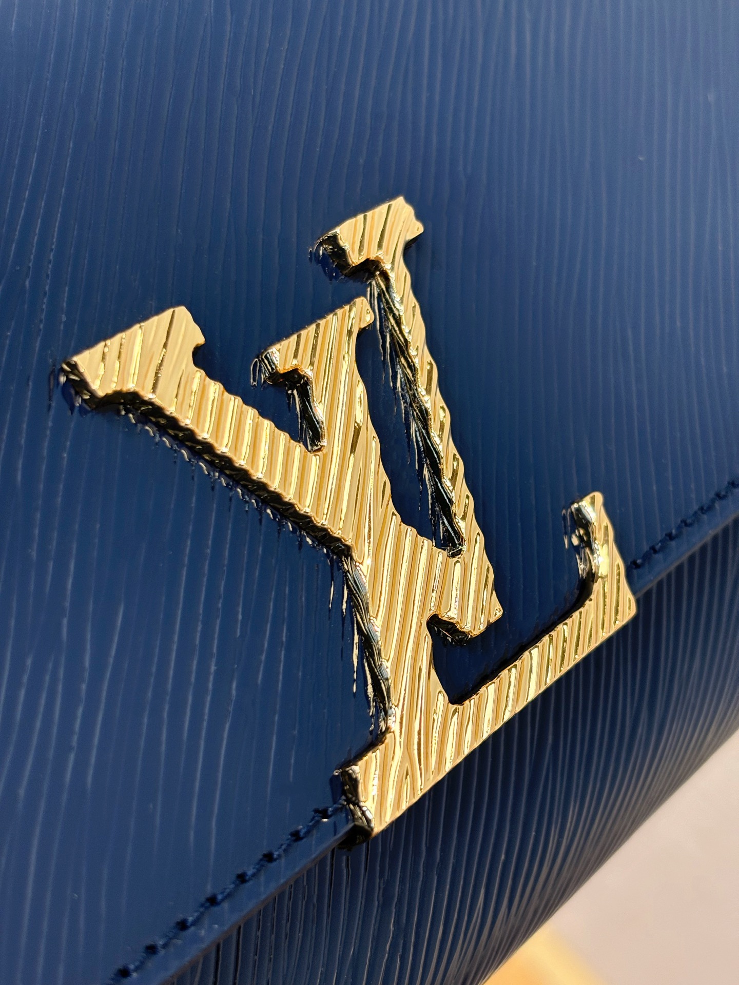 L*ouis V*uitton Top Bag