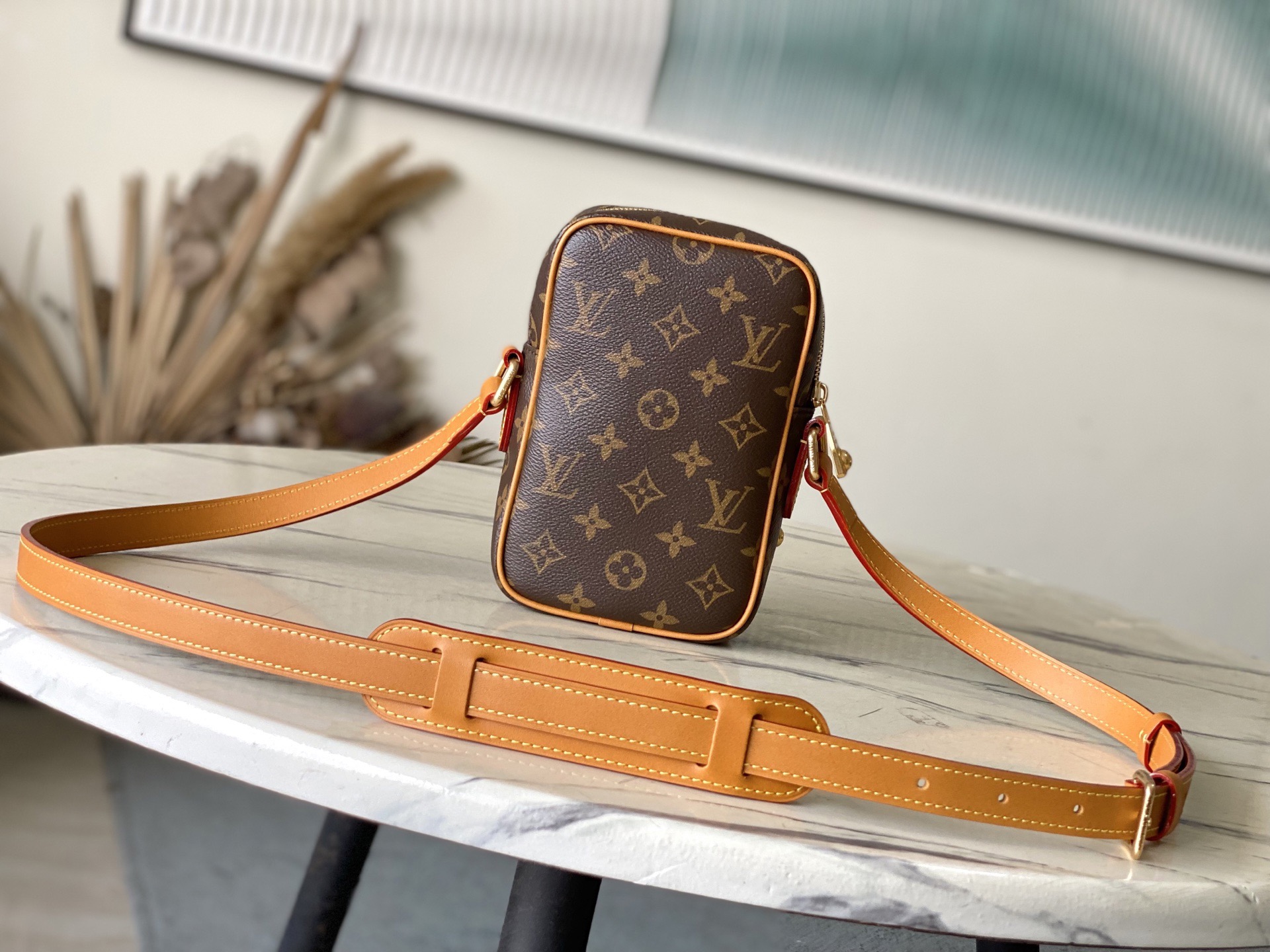 L*ouis V*uitton Top Bag