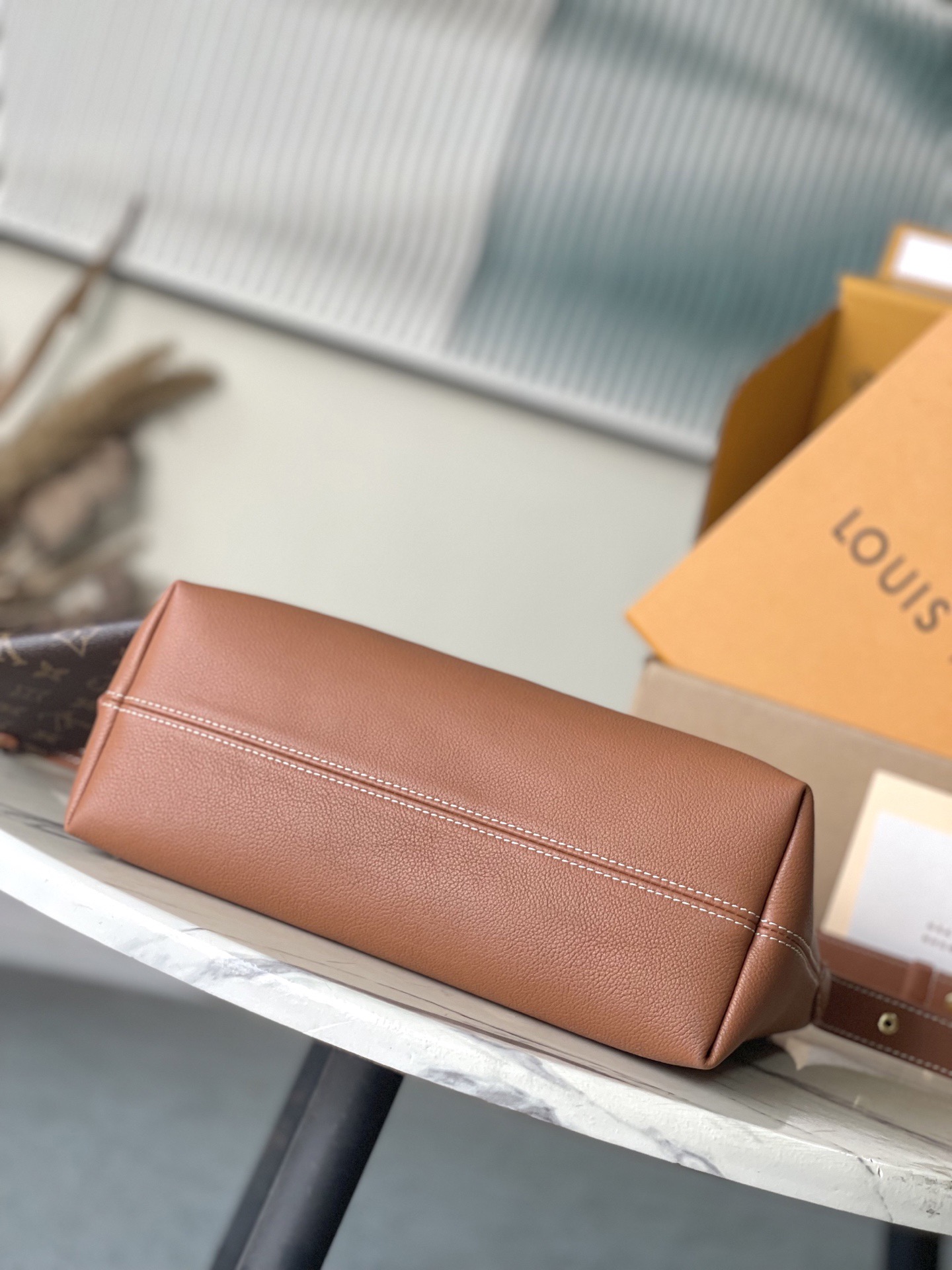 L*ouis V*uitton Top Bag