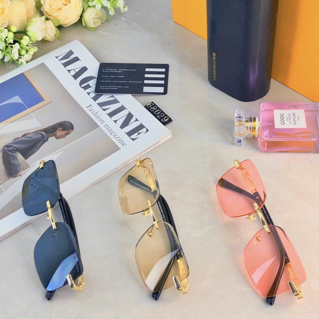 Top Quality B*alenciaga Glasses