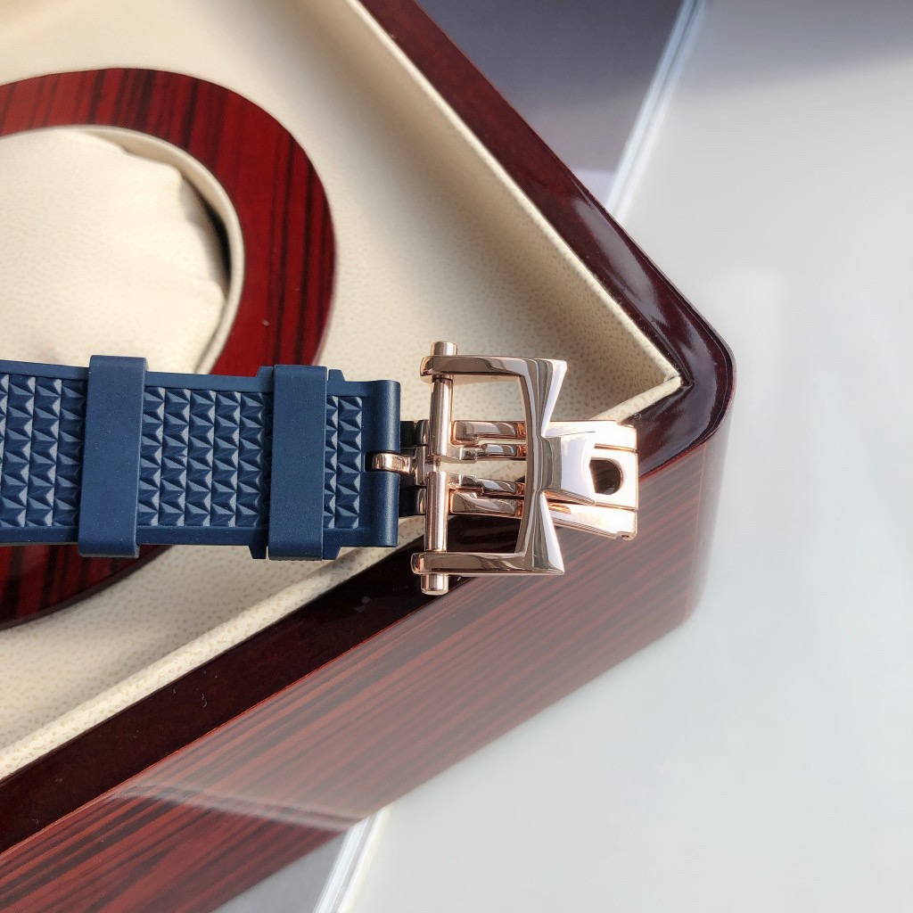 Top Quality V*acheron C*onstantin Watches