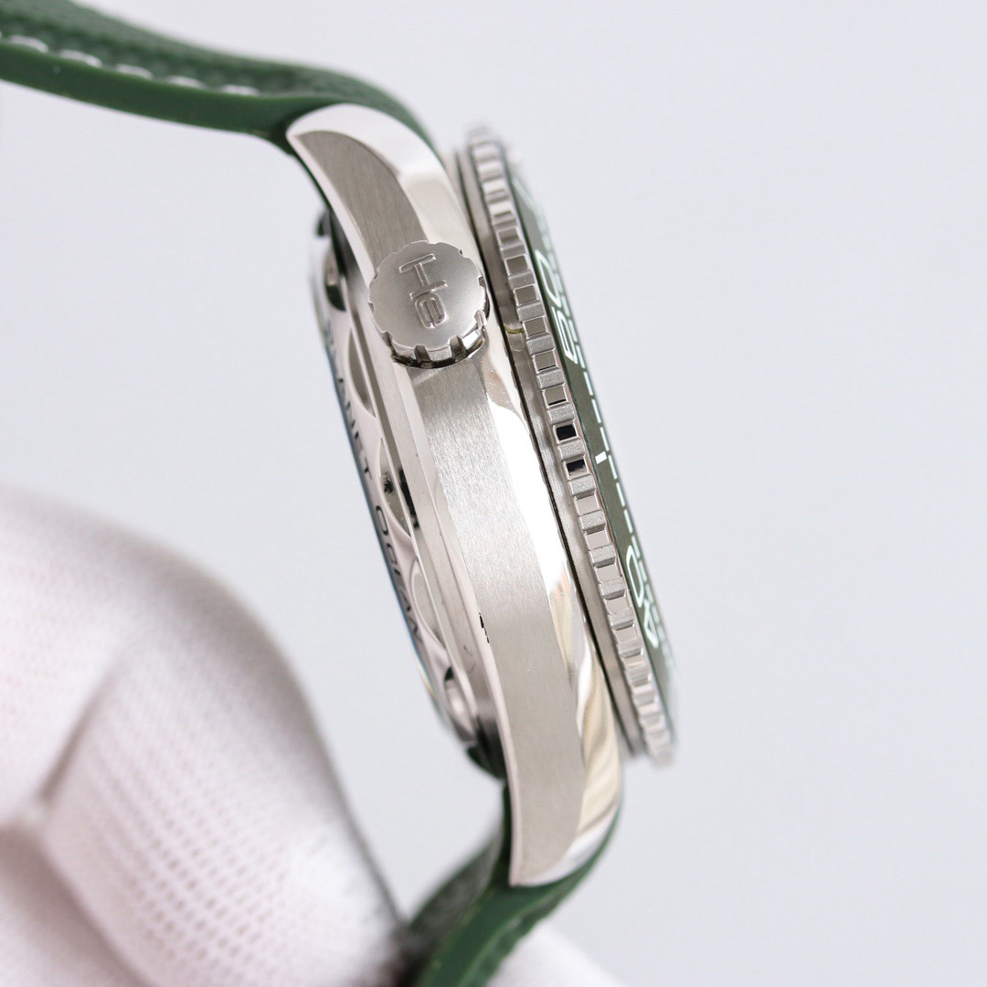 Top Quality 0*mega Watches