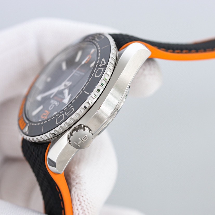 Top Quality 0*mega Watches