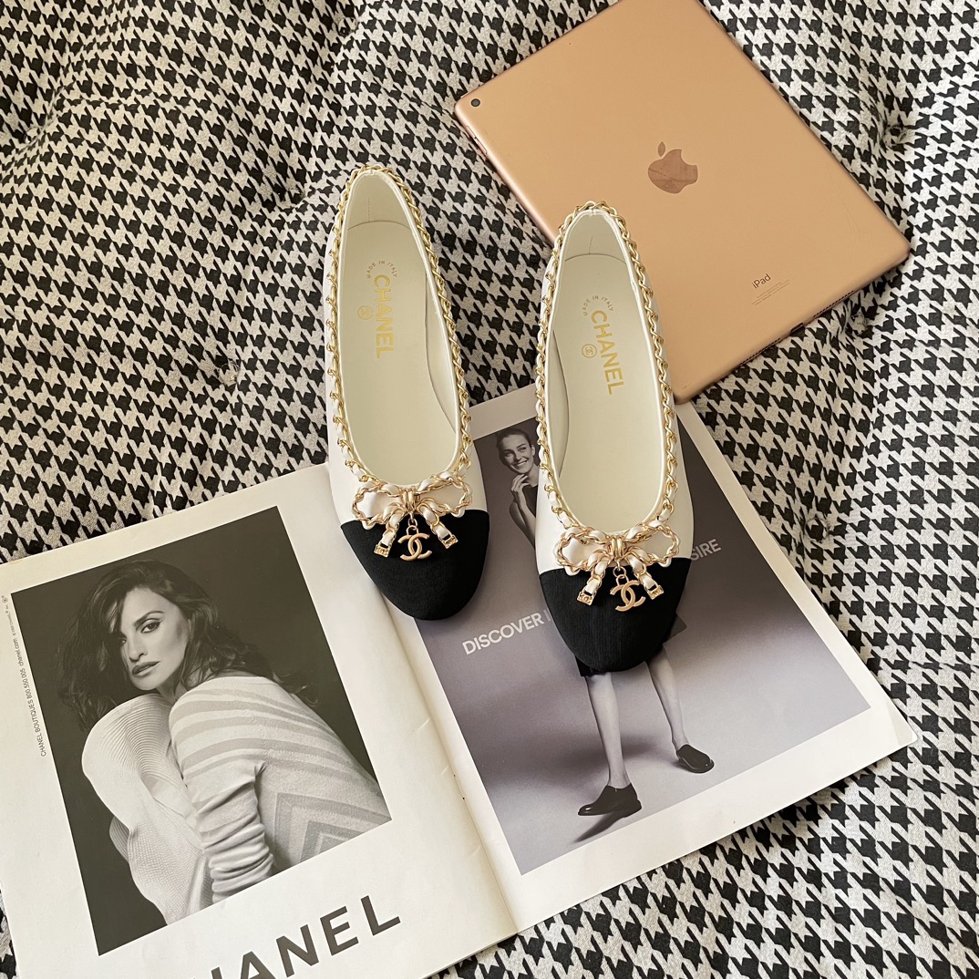 Women Top Quality C*hanel shoes