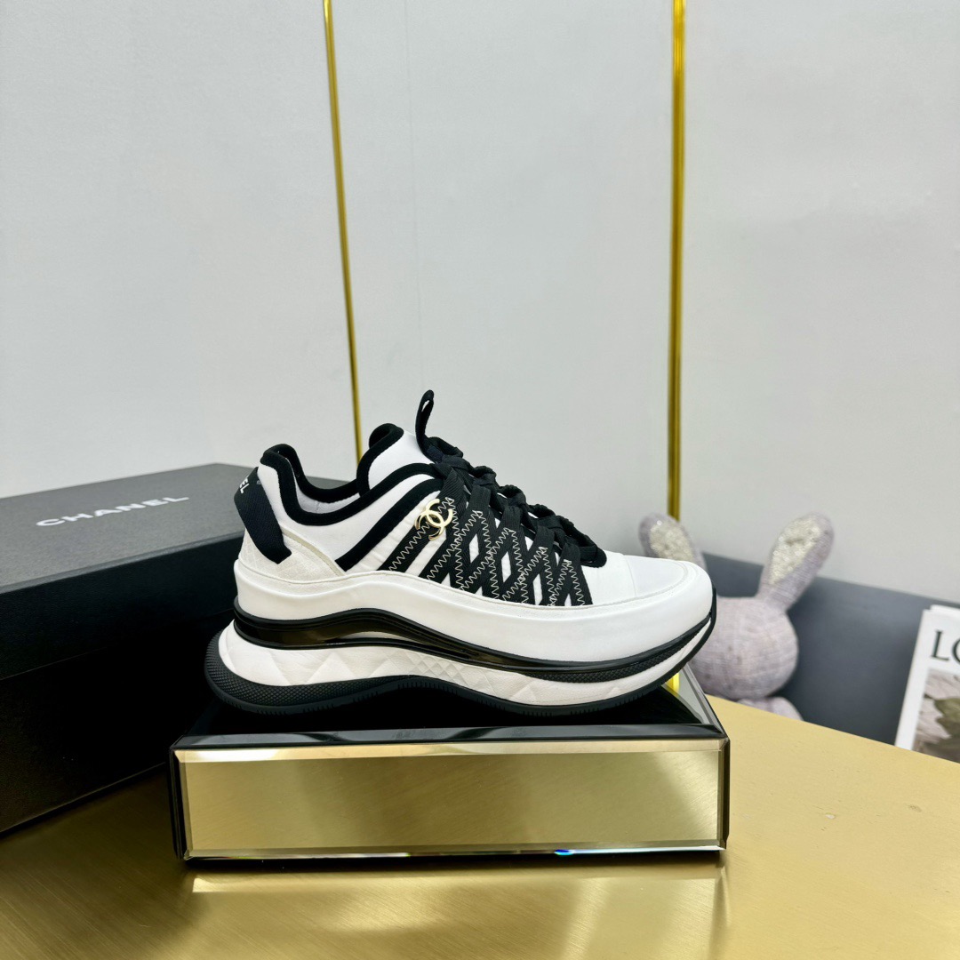 Women Top Quality C*hanel shoes