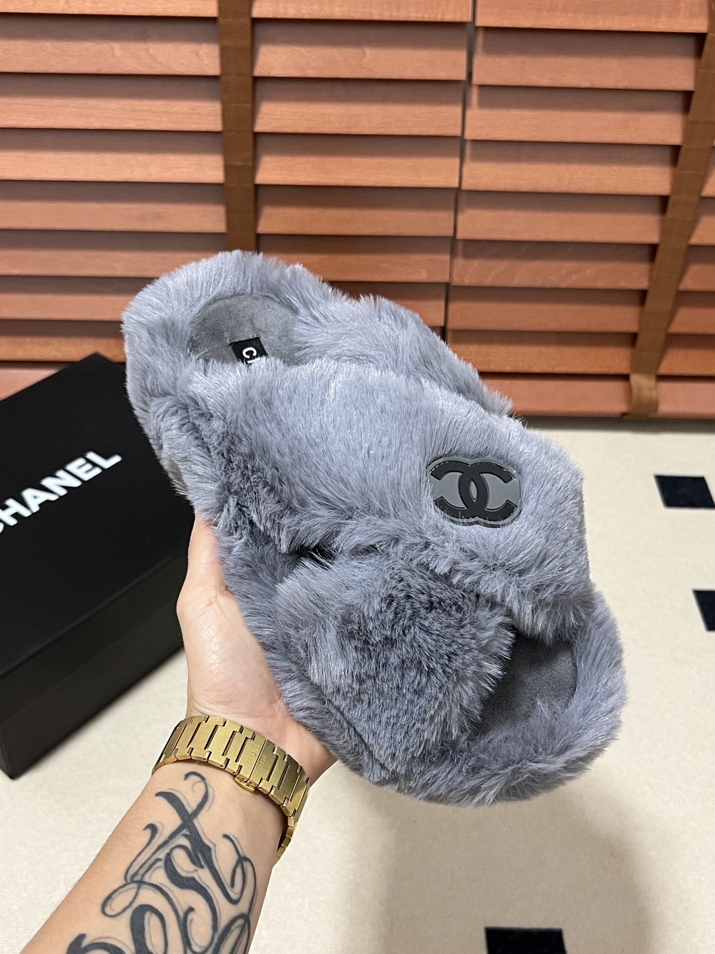 Women Top Quality C*hanel shoes