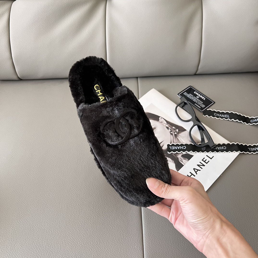 Women Top Quality C*hanel shoes