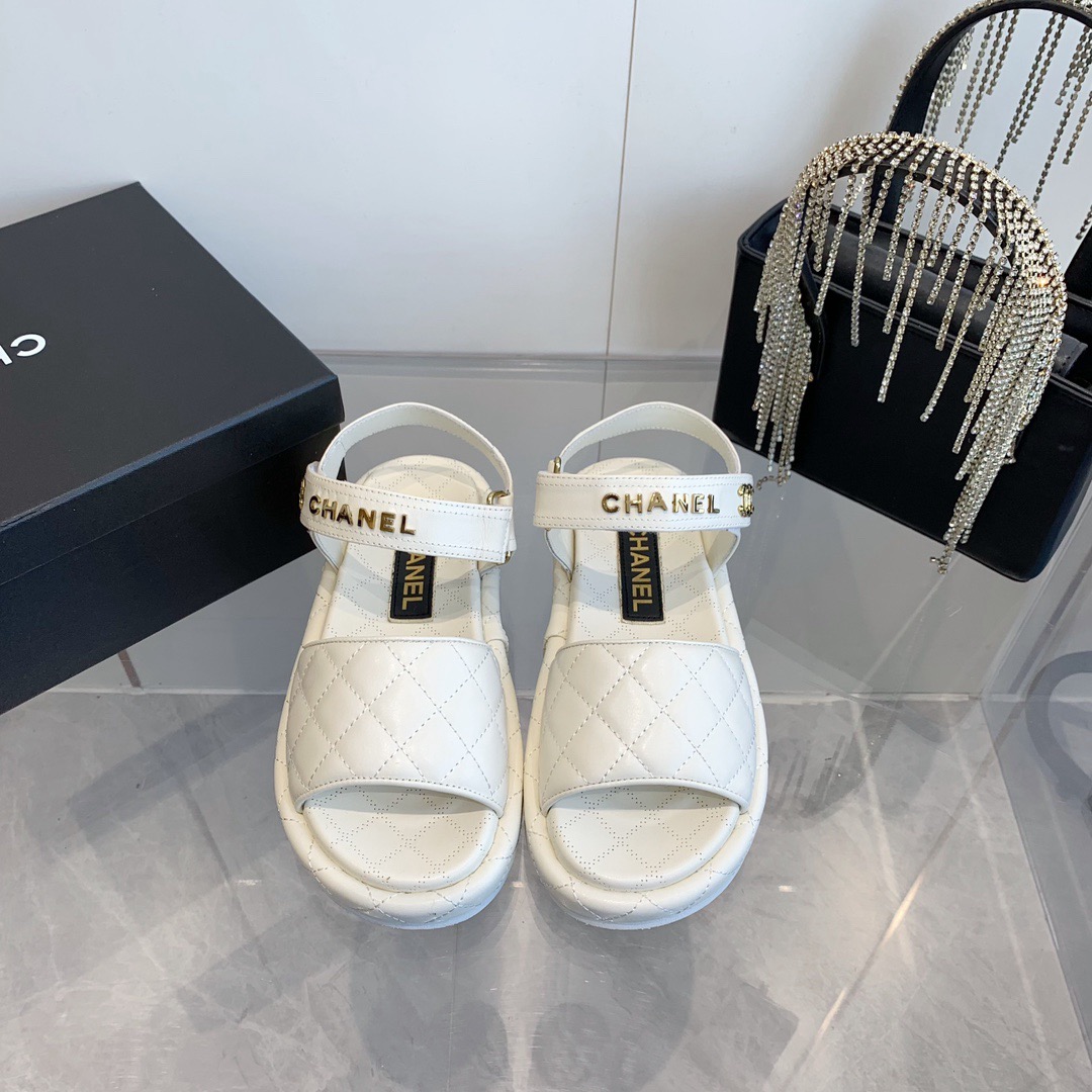 Women Top Quality C*hanel shoes