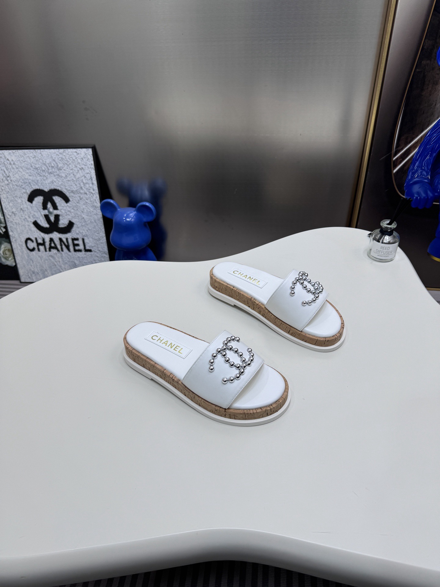 Women Top Quality C*hanel shoes