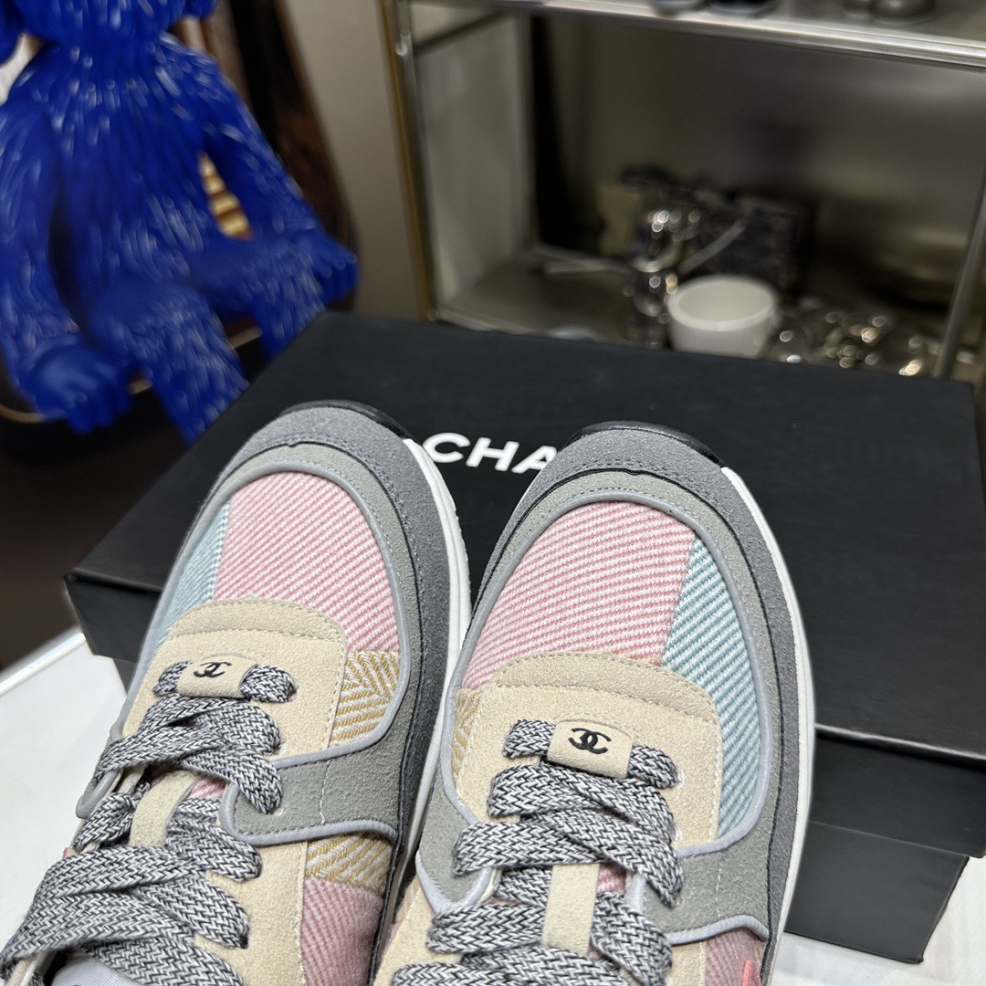 Women Top Quality C*hanel shoes