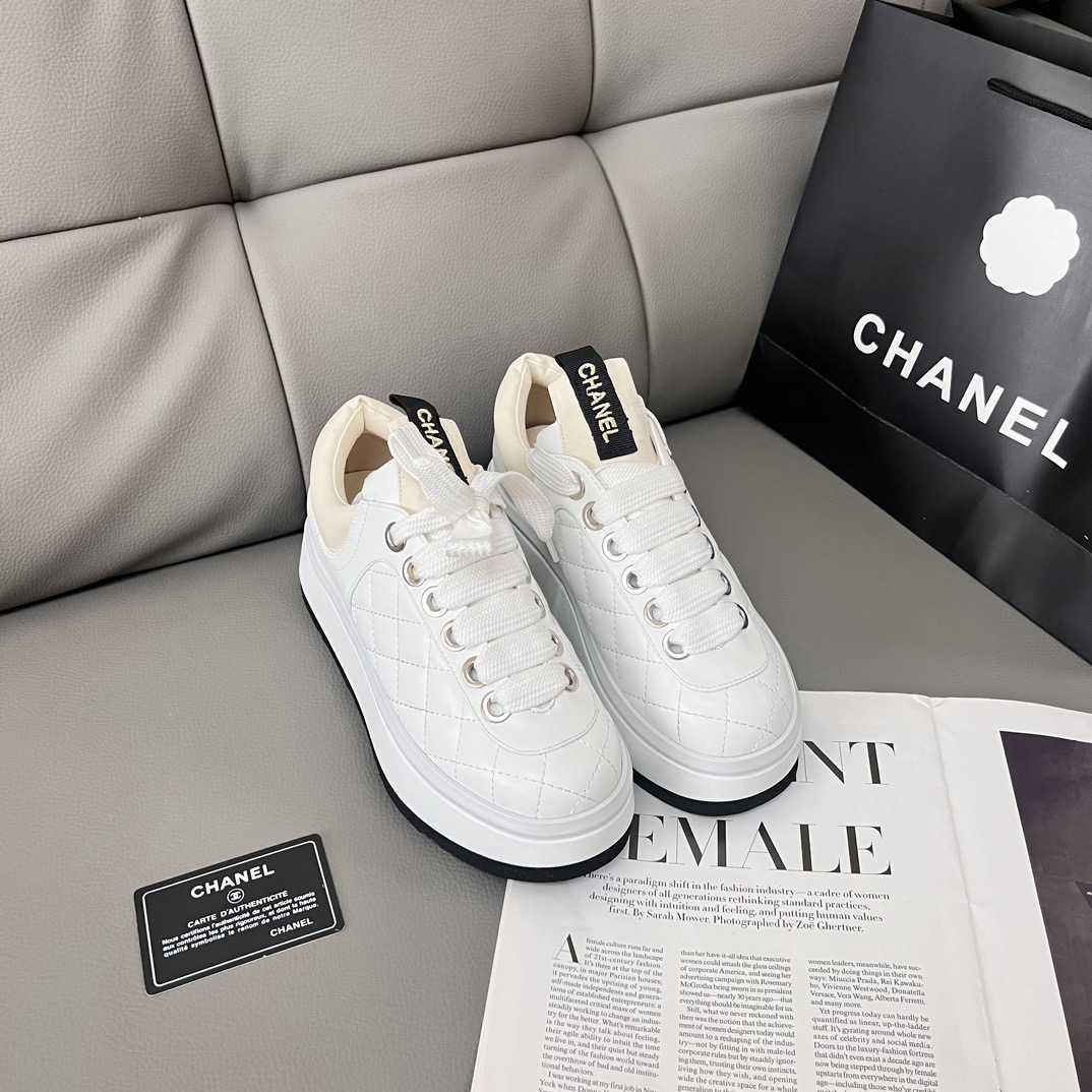 Women Top Quality C*hanel shoes