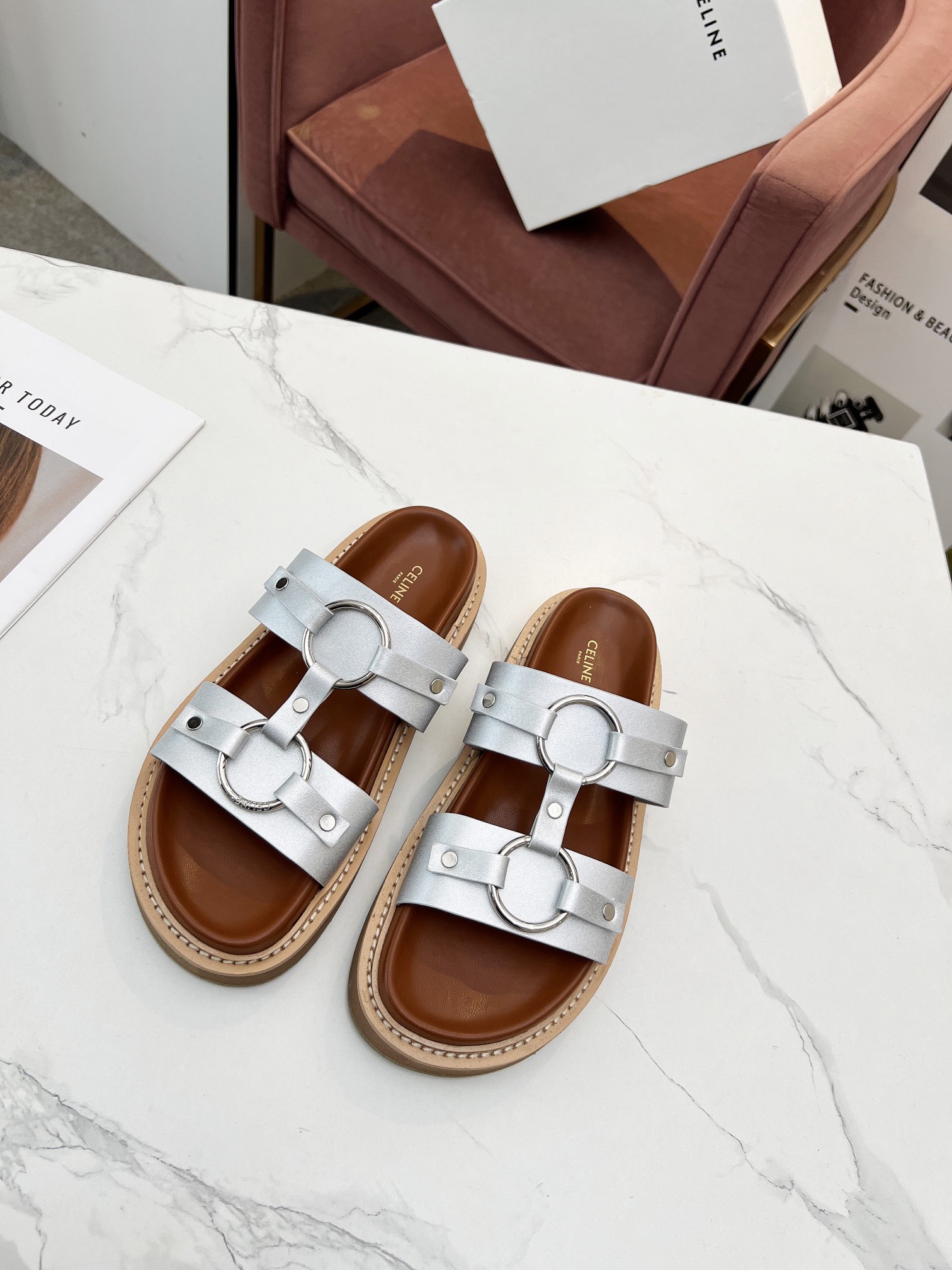 Women Top Quality C*eline shoes