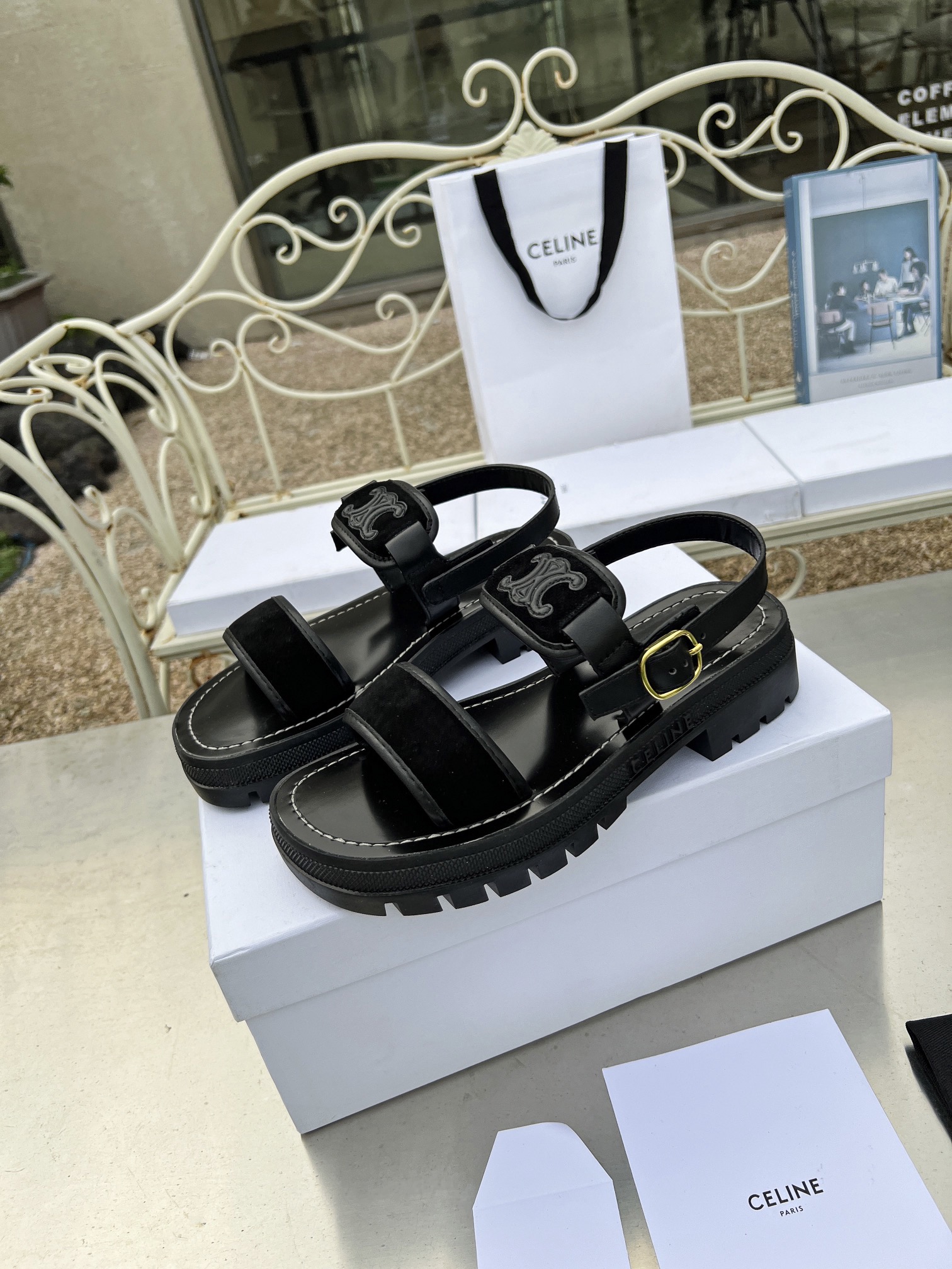 Women Top Quality C*eline shoes