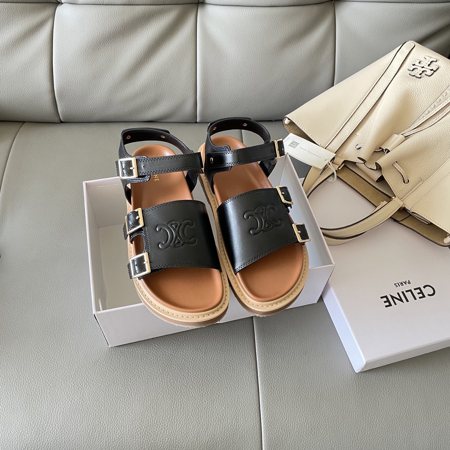 Women Top Quality C*eline shoes