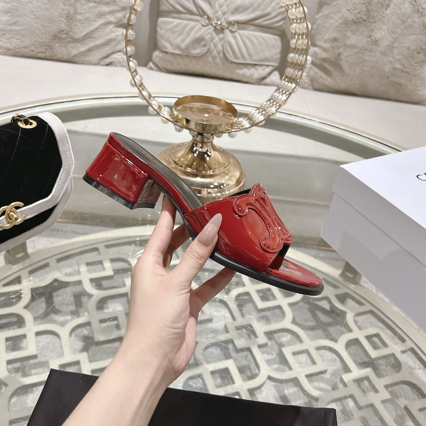 Women Top Quality C*eline shoes