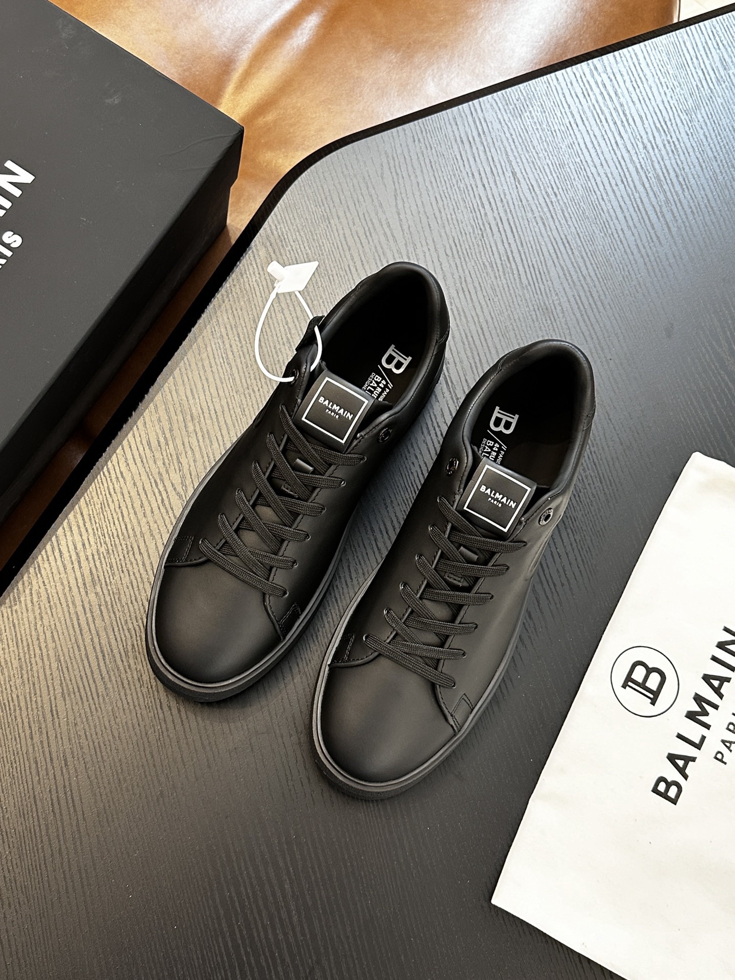 Women Men Top Quality B*almain shoes