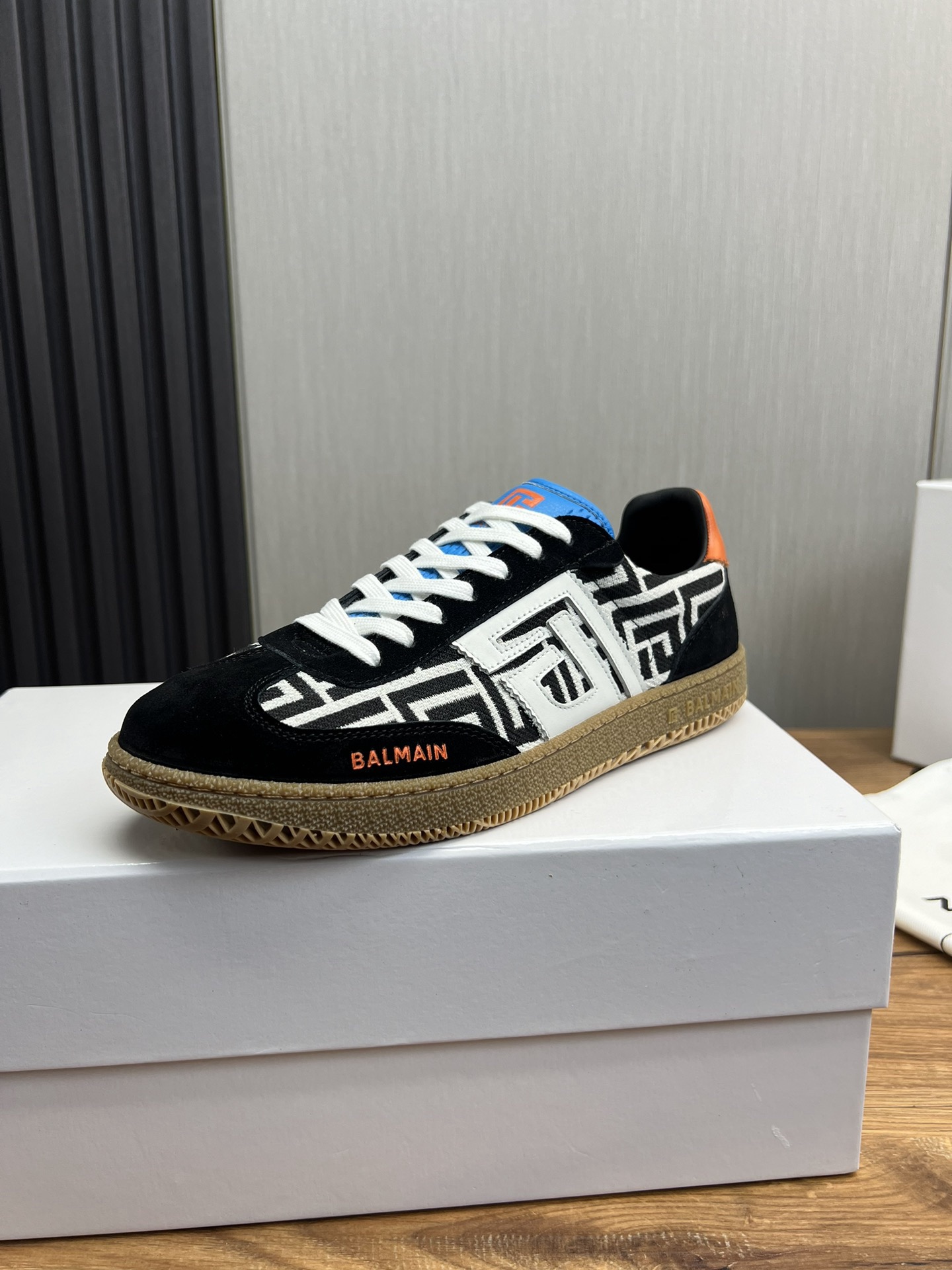 Women Men Top Quality B*almain shoes