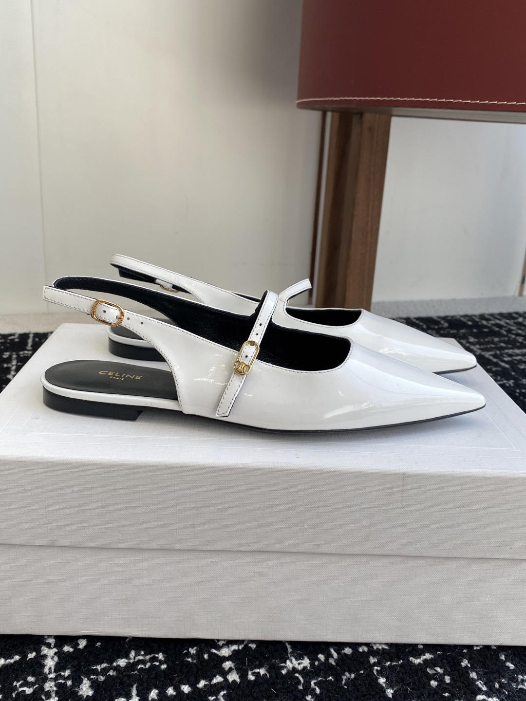 Women Top Quality C*eline shoes