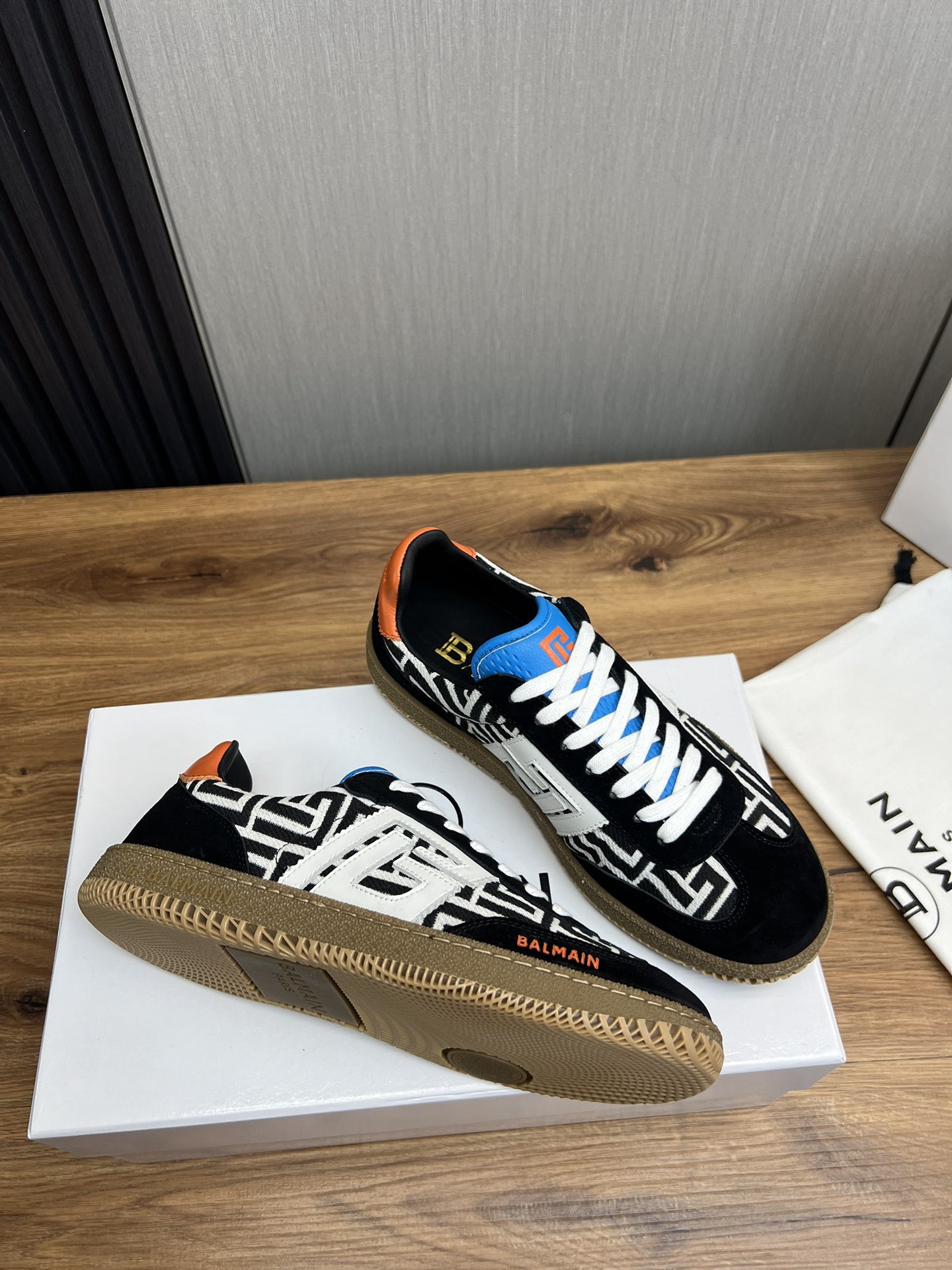 Women Men Top Quality B*almain shoes