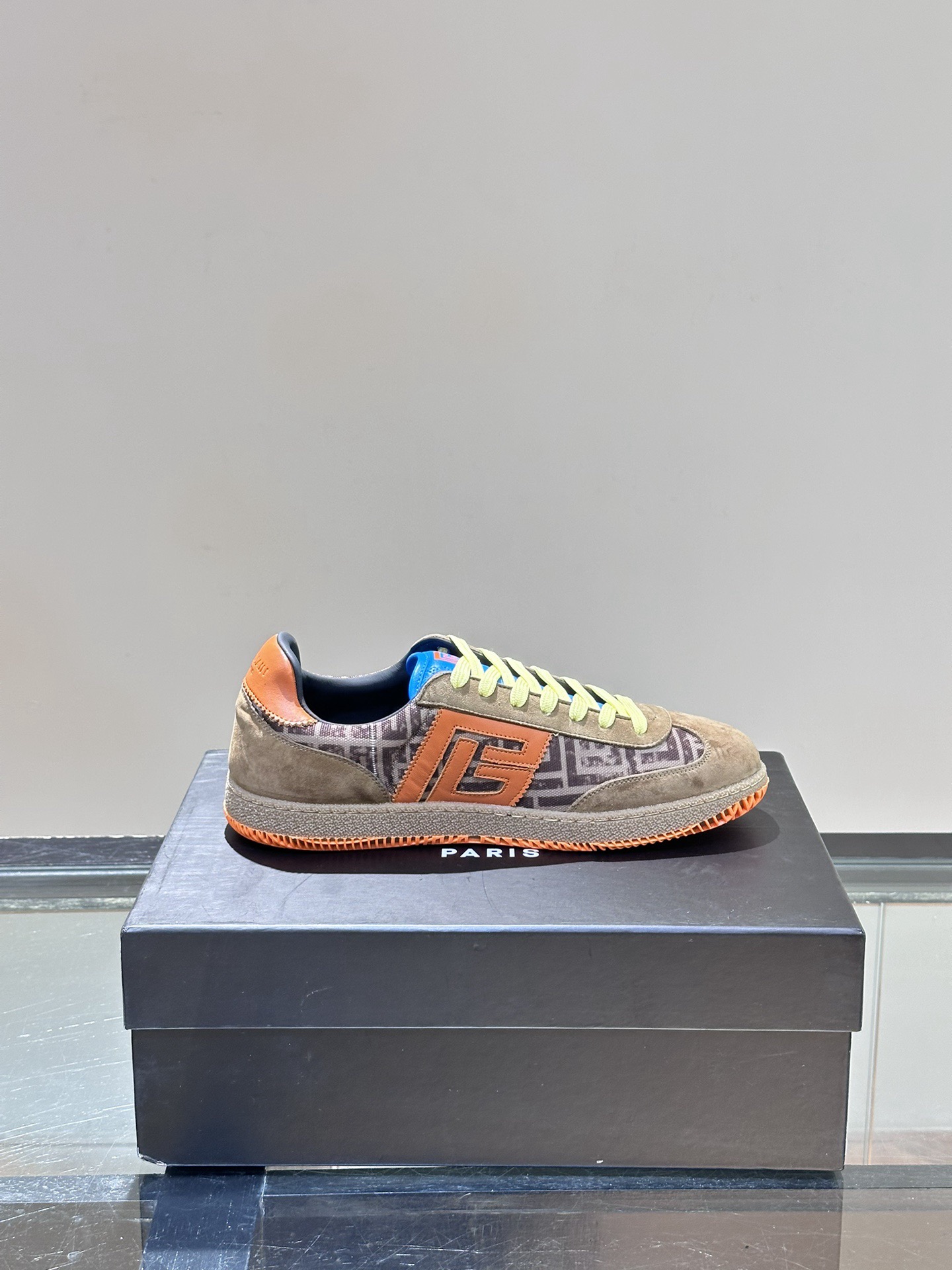 Women Men Top Quality B*almain shoes