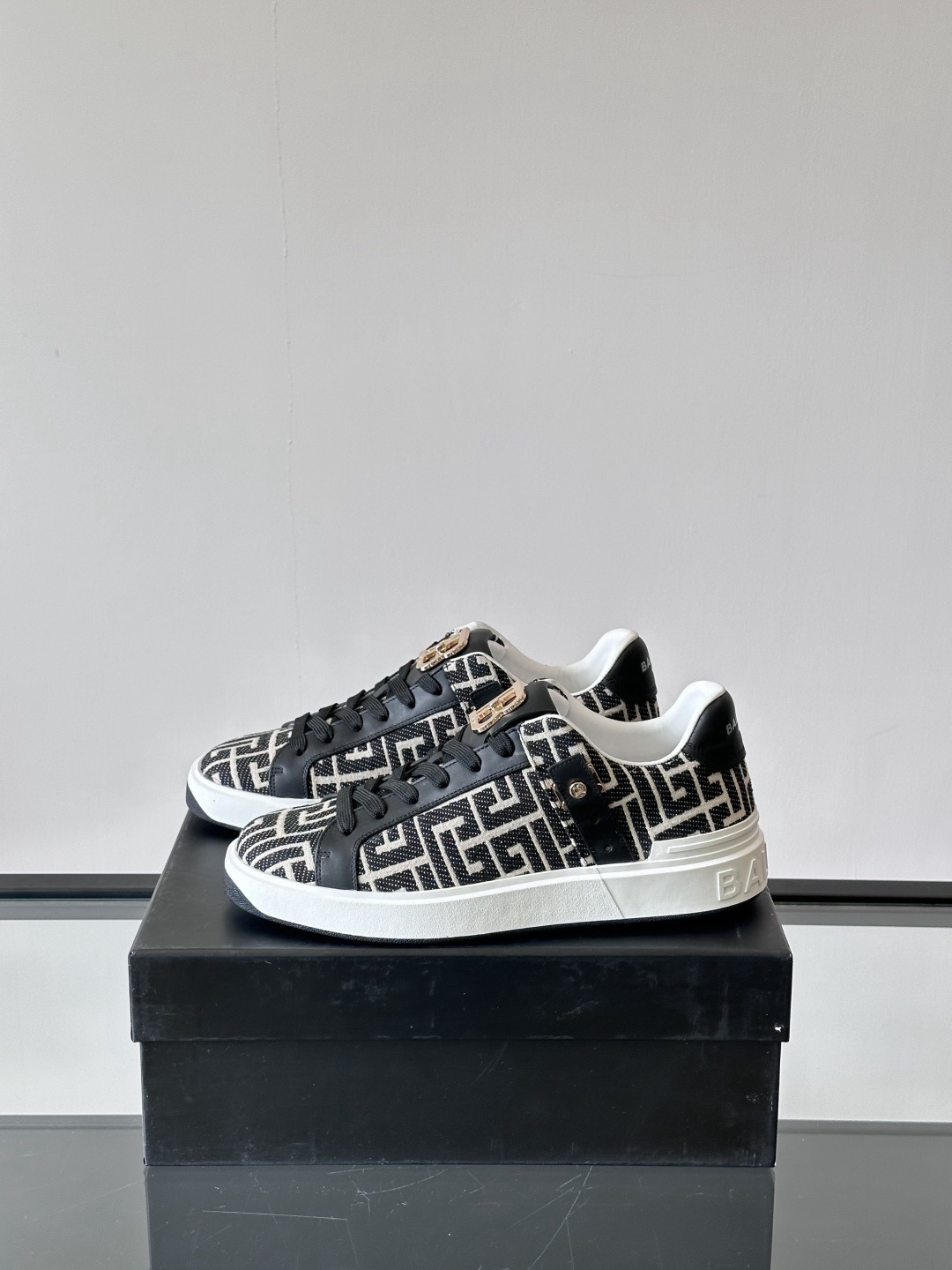 Women Men Top Quality B*almain shoes