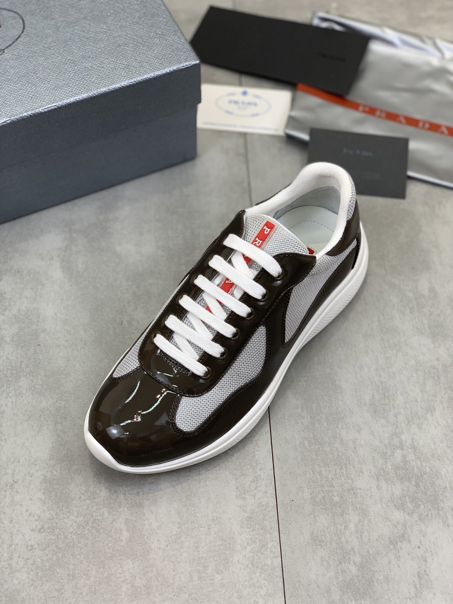 Women Men Top Quality P*rada shoes