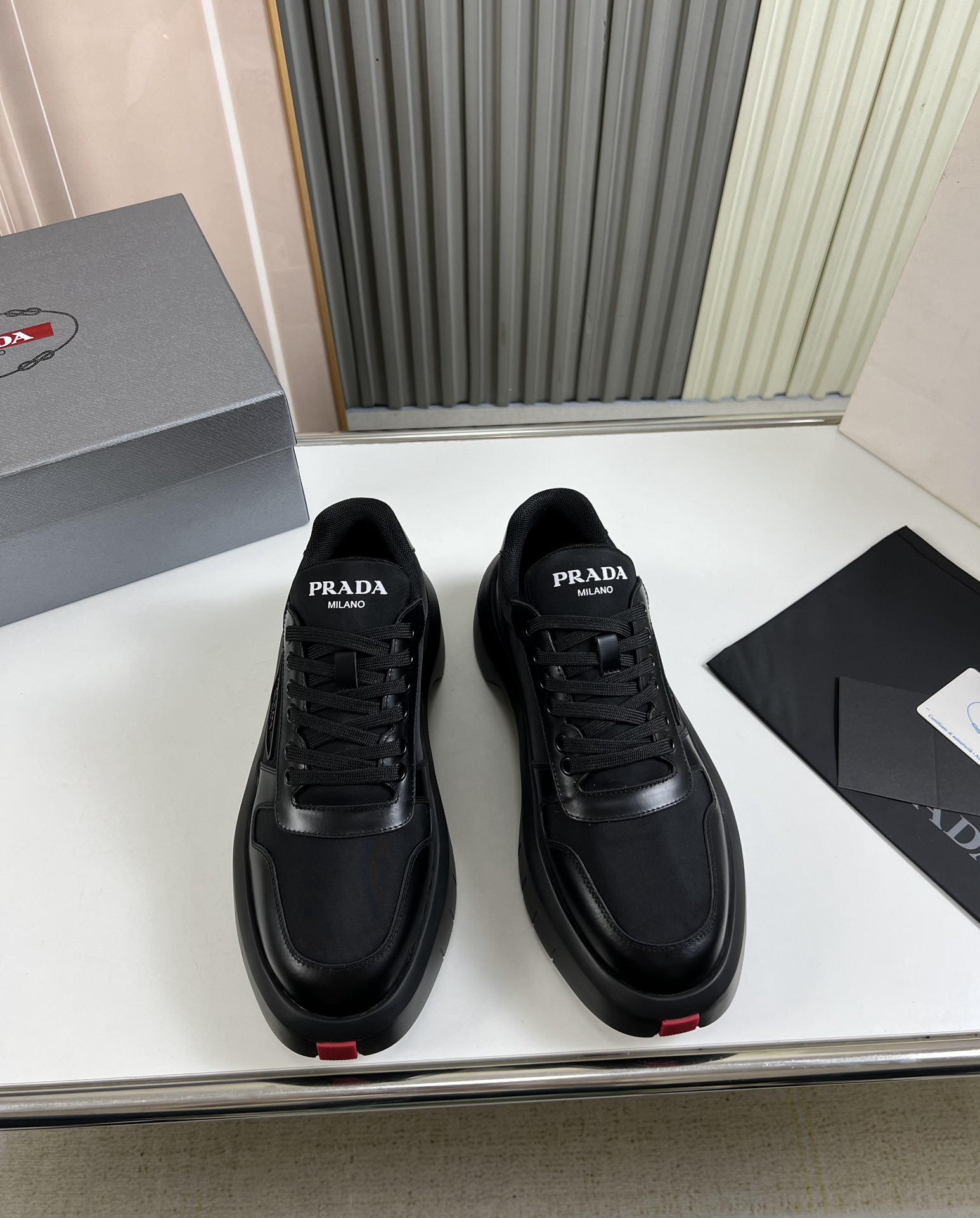 Women Men Top Quality P*rada shoes