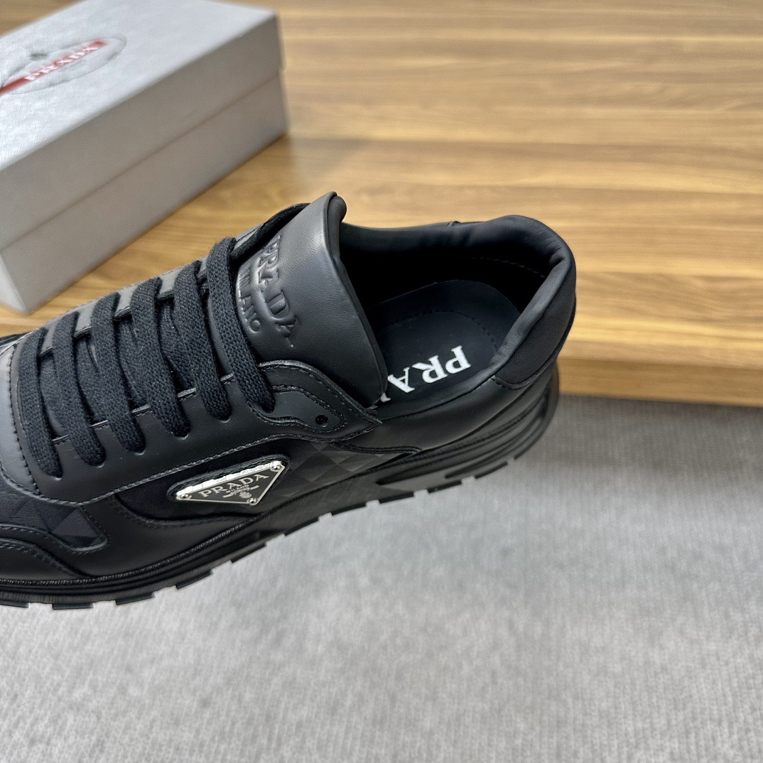 Women Men Top Quality P*rada shoes