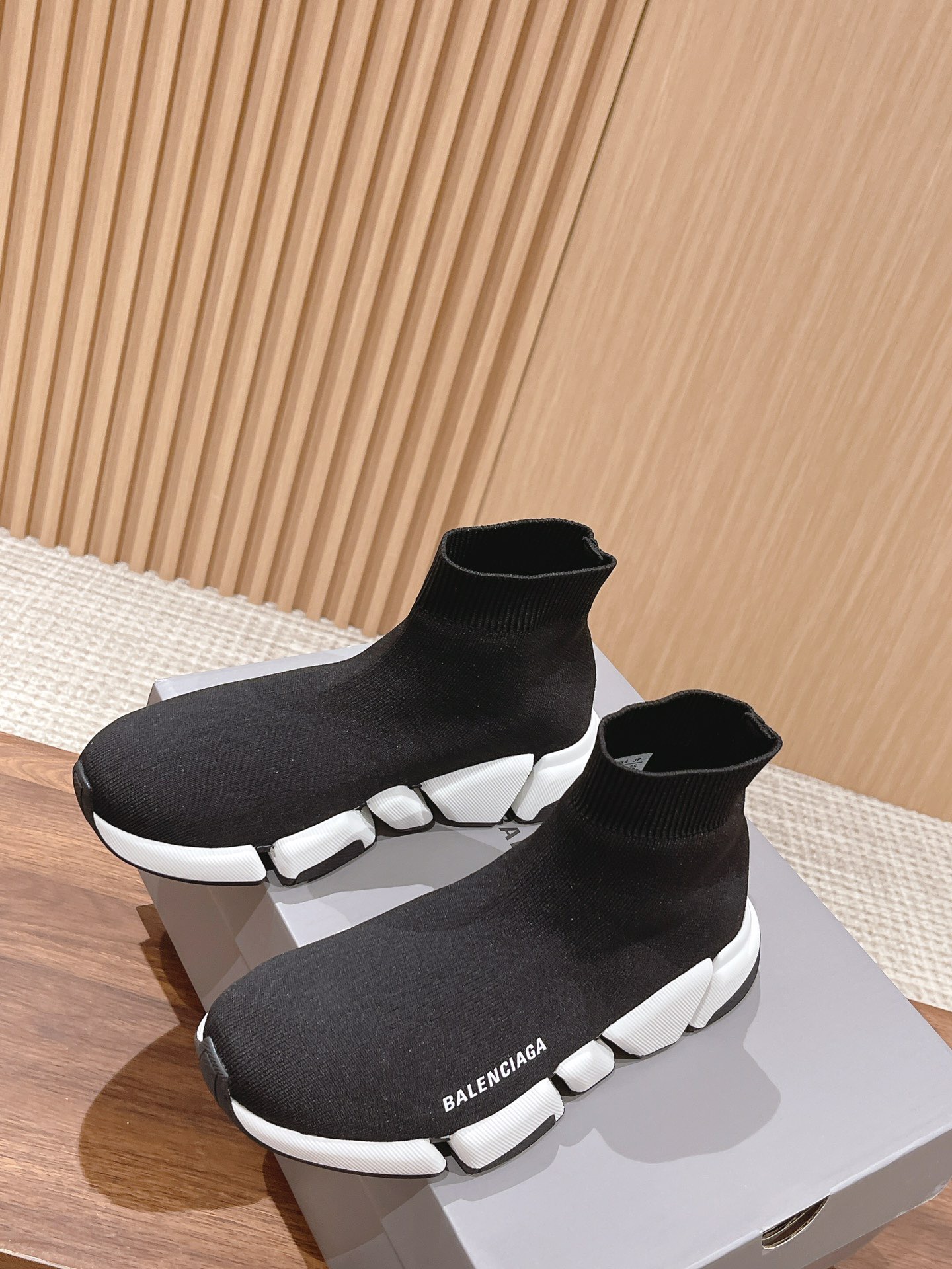 Men Women size 35-45 A*lexander M*cqueen Sneaker Top Quality 1:1