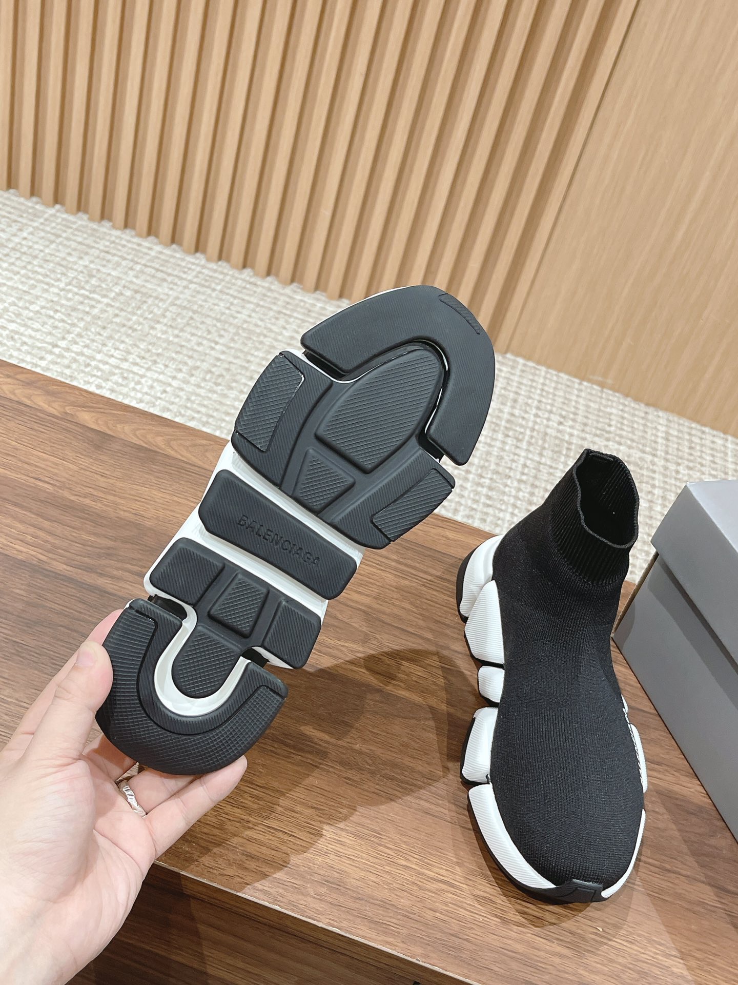 Men Women size 35-45 A*lexander M*cqueen Sneaker Top Quality 1:1