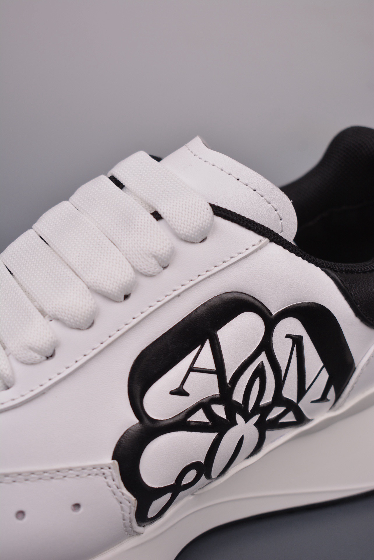 Men Women size 35-45 A*lexander M*cqueen Sneaker Top Quality 1:1