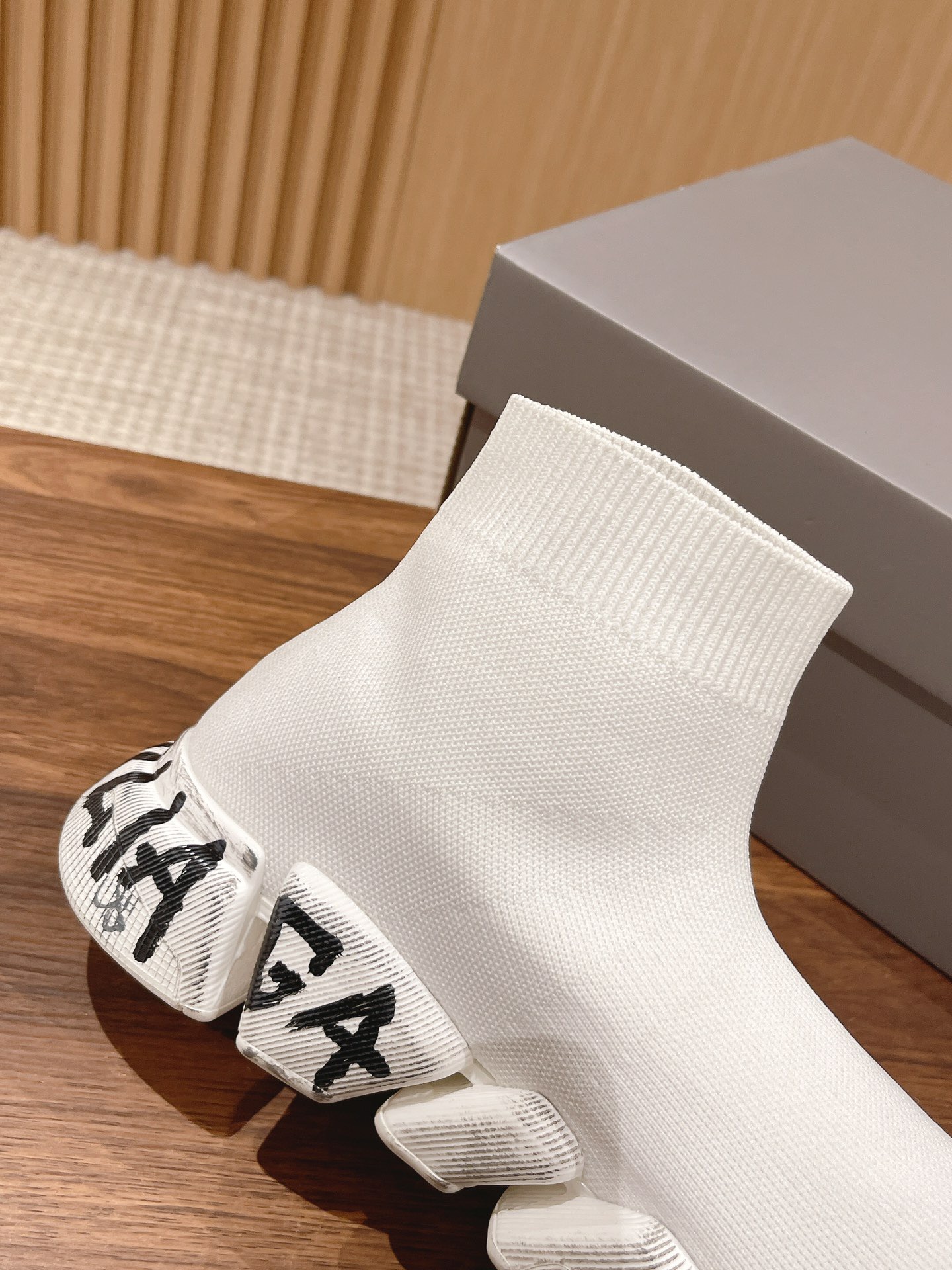 Men Women size 35-45 A*lexander M*cqueen Sneaker Top Quality 1:1