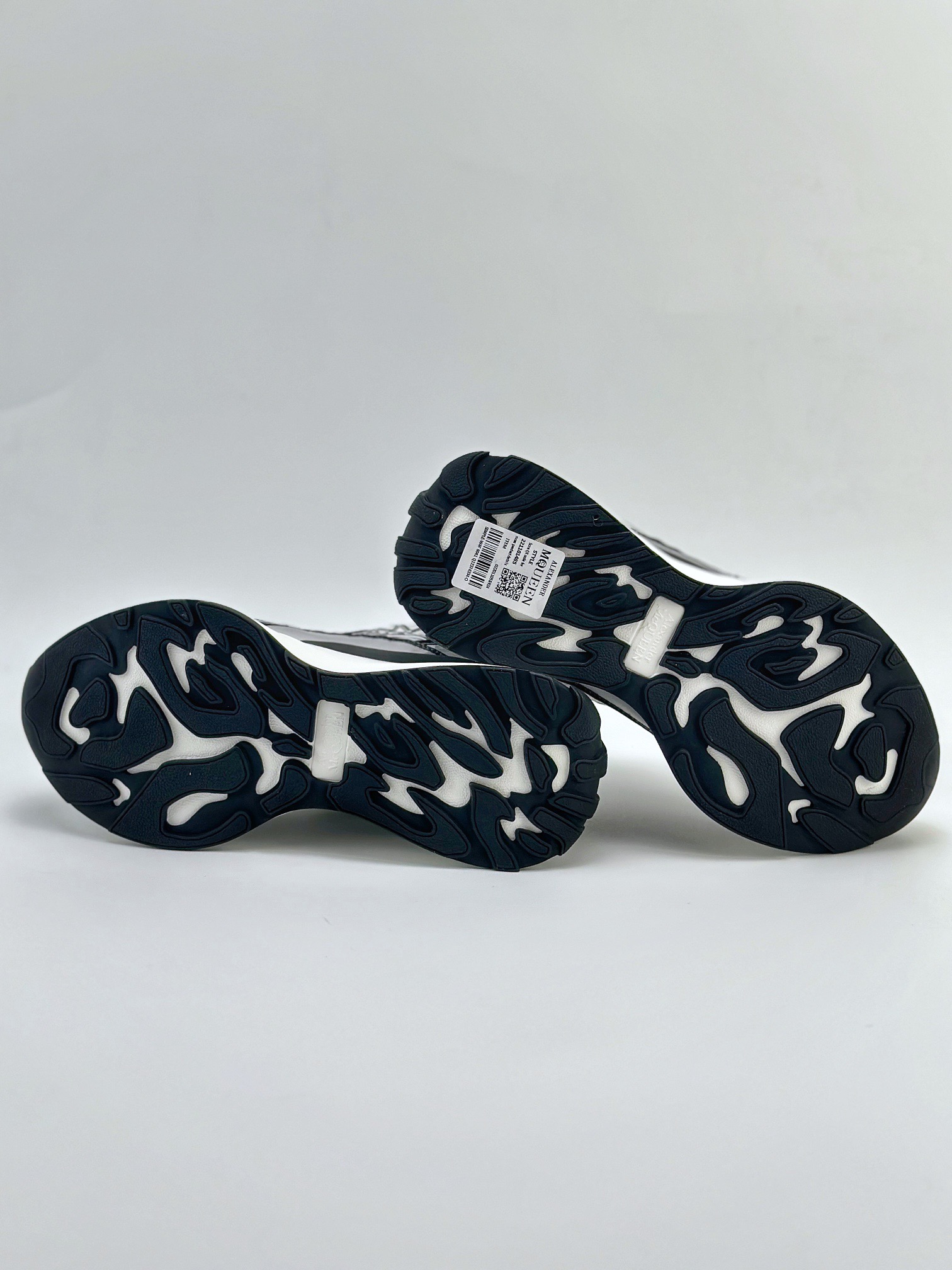 Men Women size 35-45 A*lexander M*cqueen Sneaker Top Quality 1:1