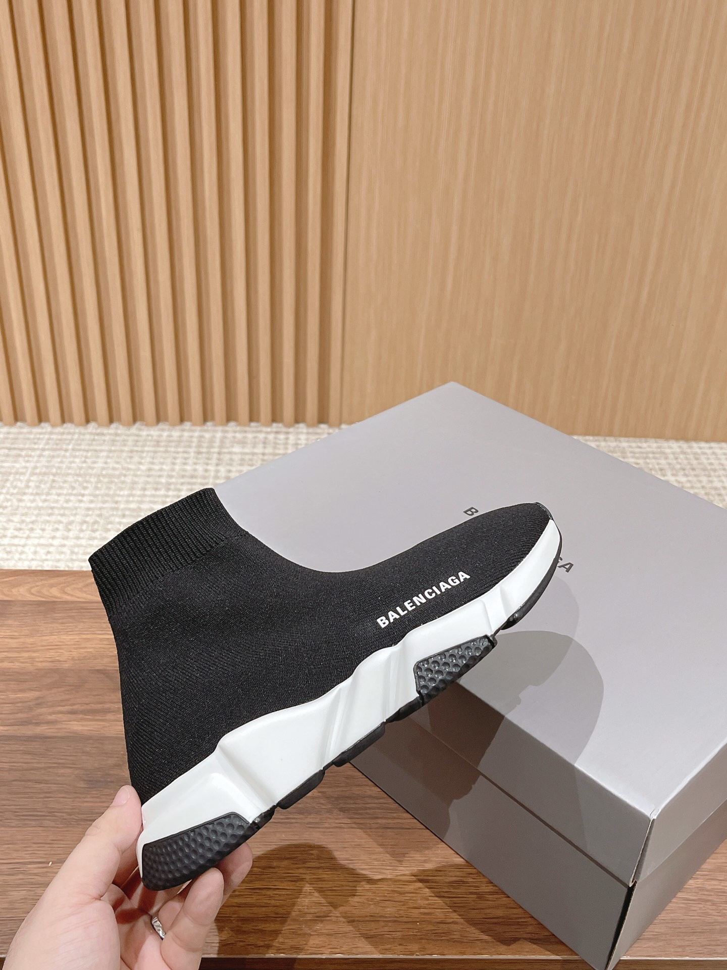 Men Women size 35-45 A*lexander M*cqueen Sneaker Top Quality 1:1