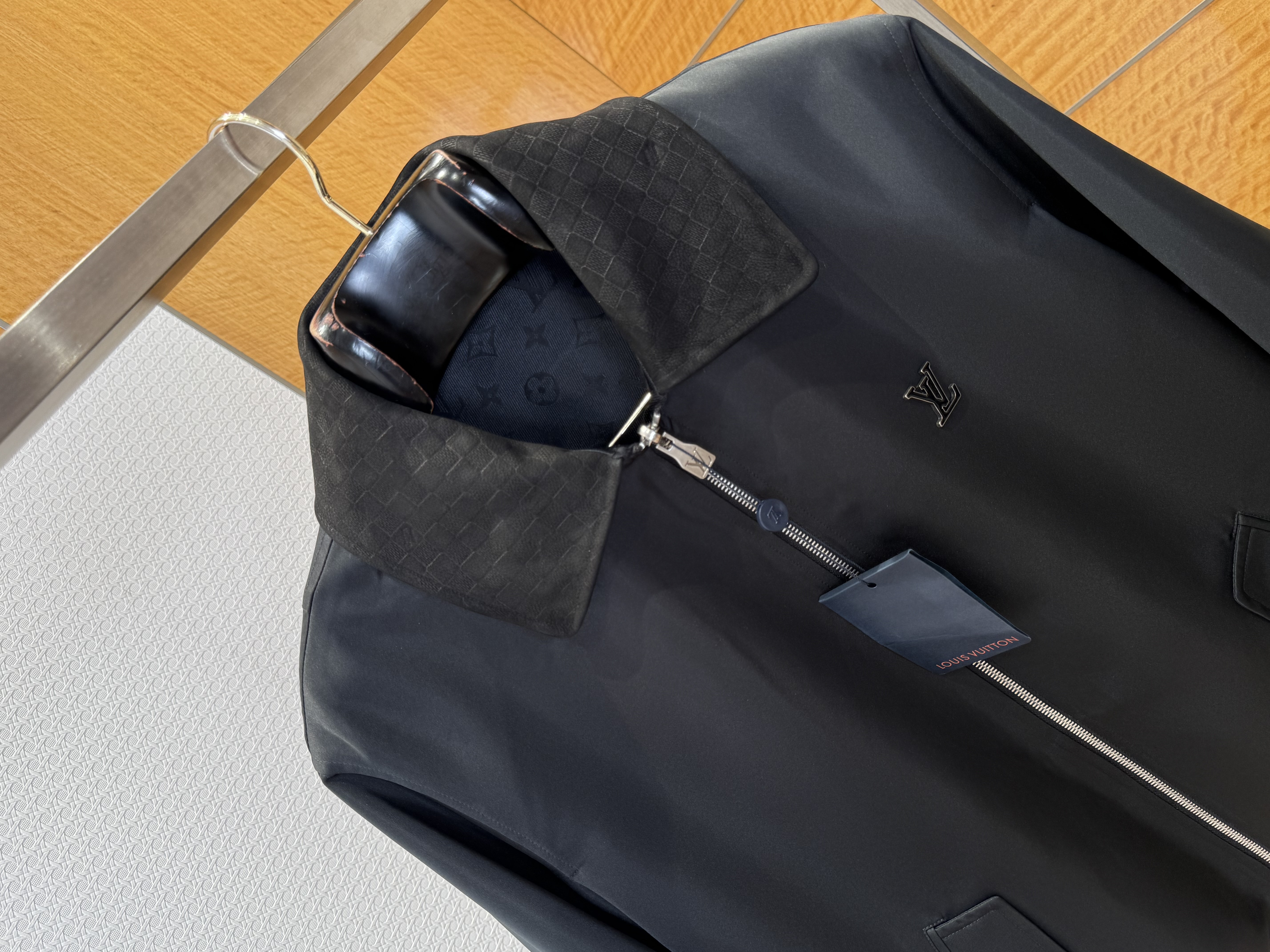 L*V Louis Vuitt*on Top Quality 1:1 Jacket