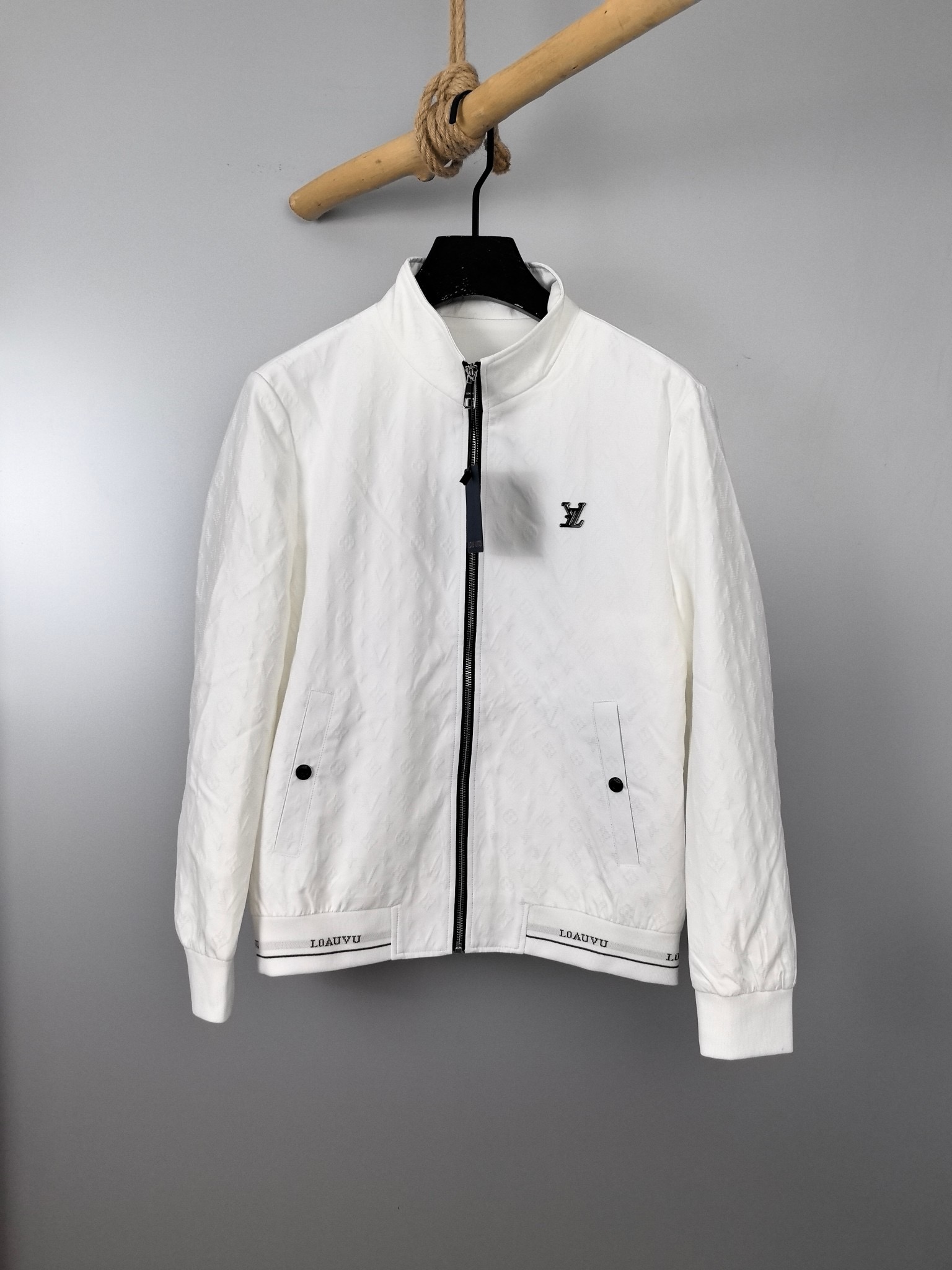 L*V Louis Vuitt*on Top Quality 1:1 Jacket