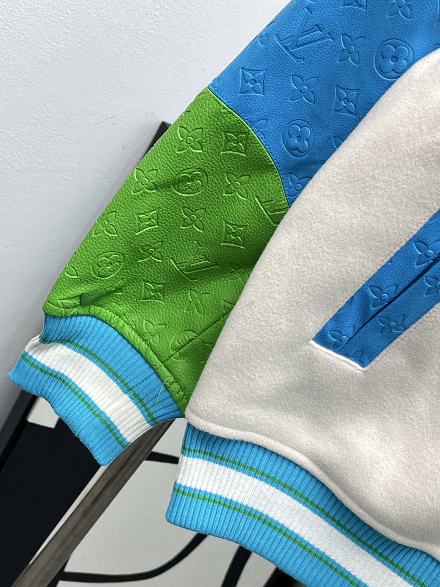 L*V Louis Vuitt*on Top Quality 1:1 Jacket