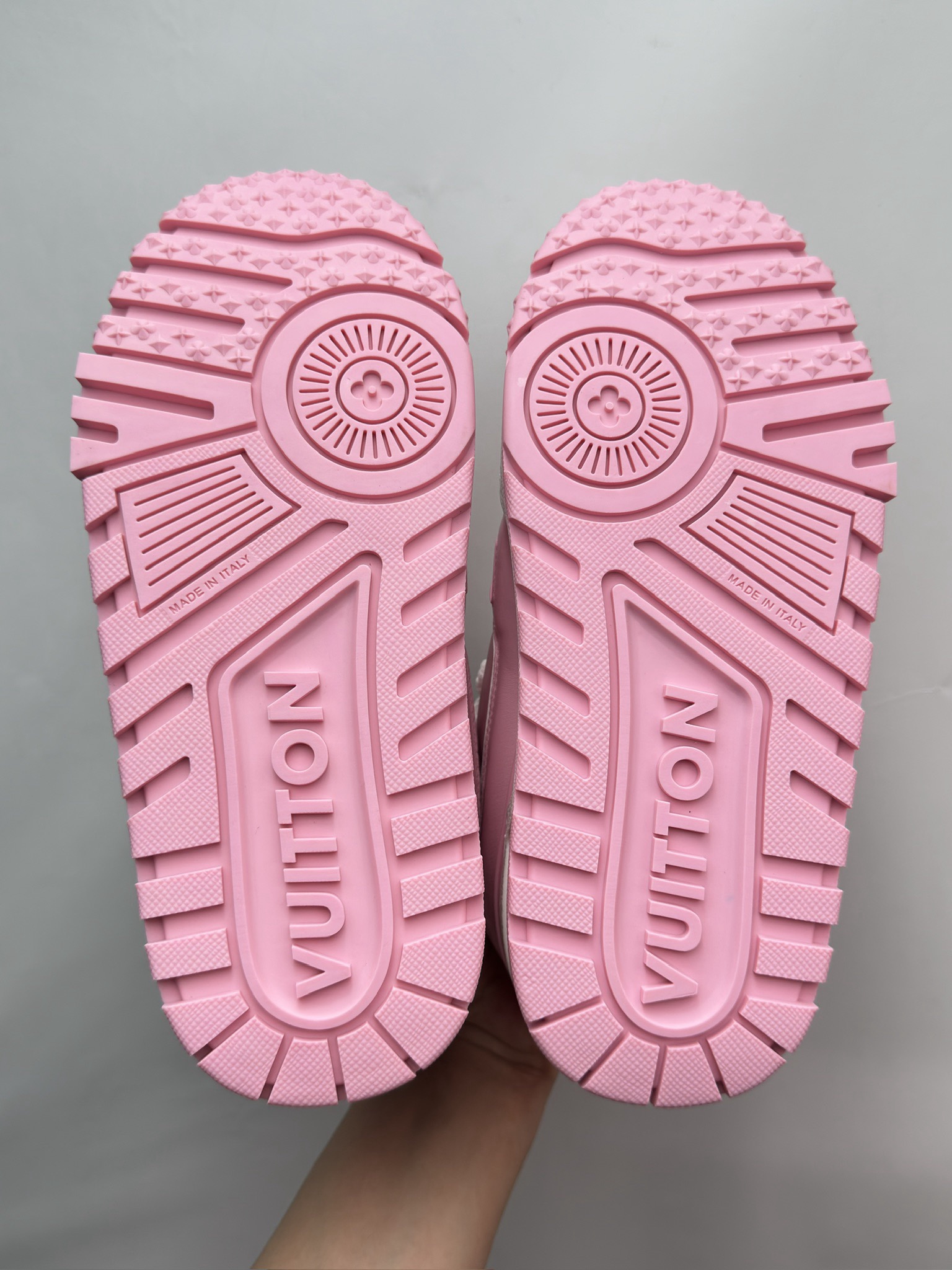 Men Women L*ouis V*uitton Top Sneaker L*V Trainer