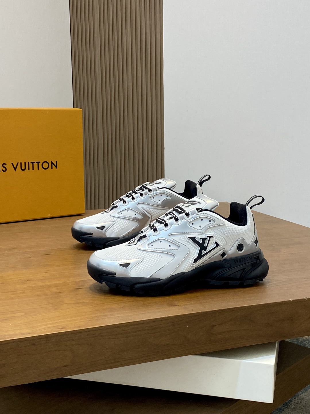 Men L*ouis V*uitton Top Sneaker L*V Shoes