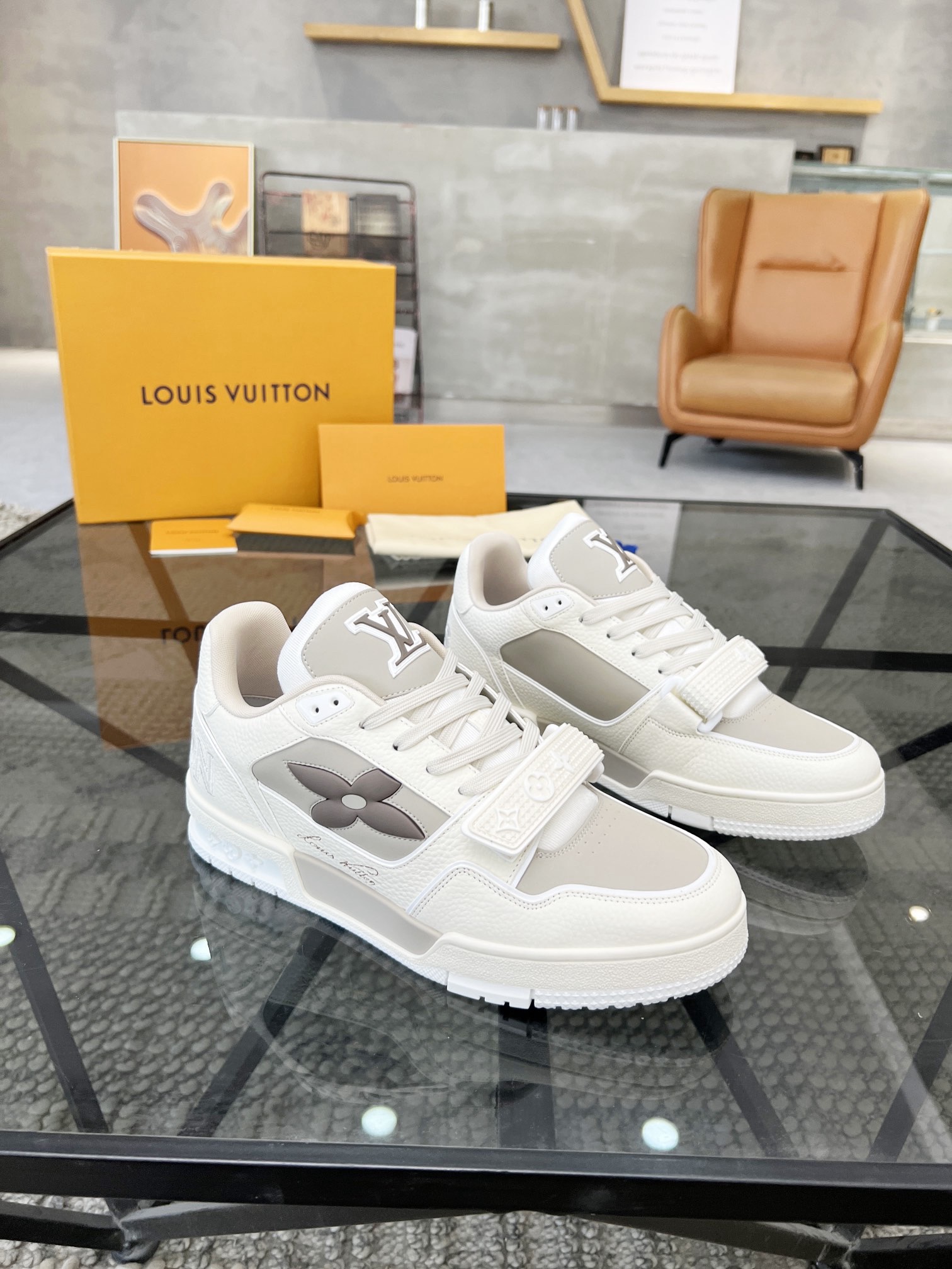 Men L*ouis V*uitton Top Sneaker L*V Shoes