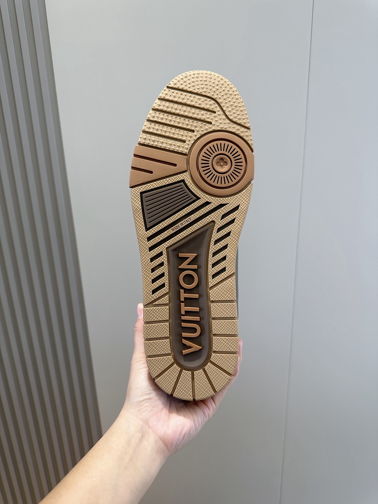 Men L*ouis V*uitton Top Sneaker L*V Shoes